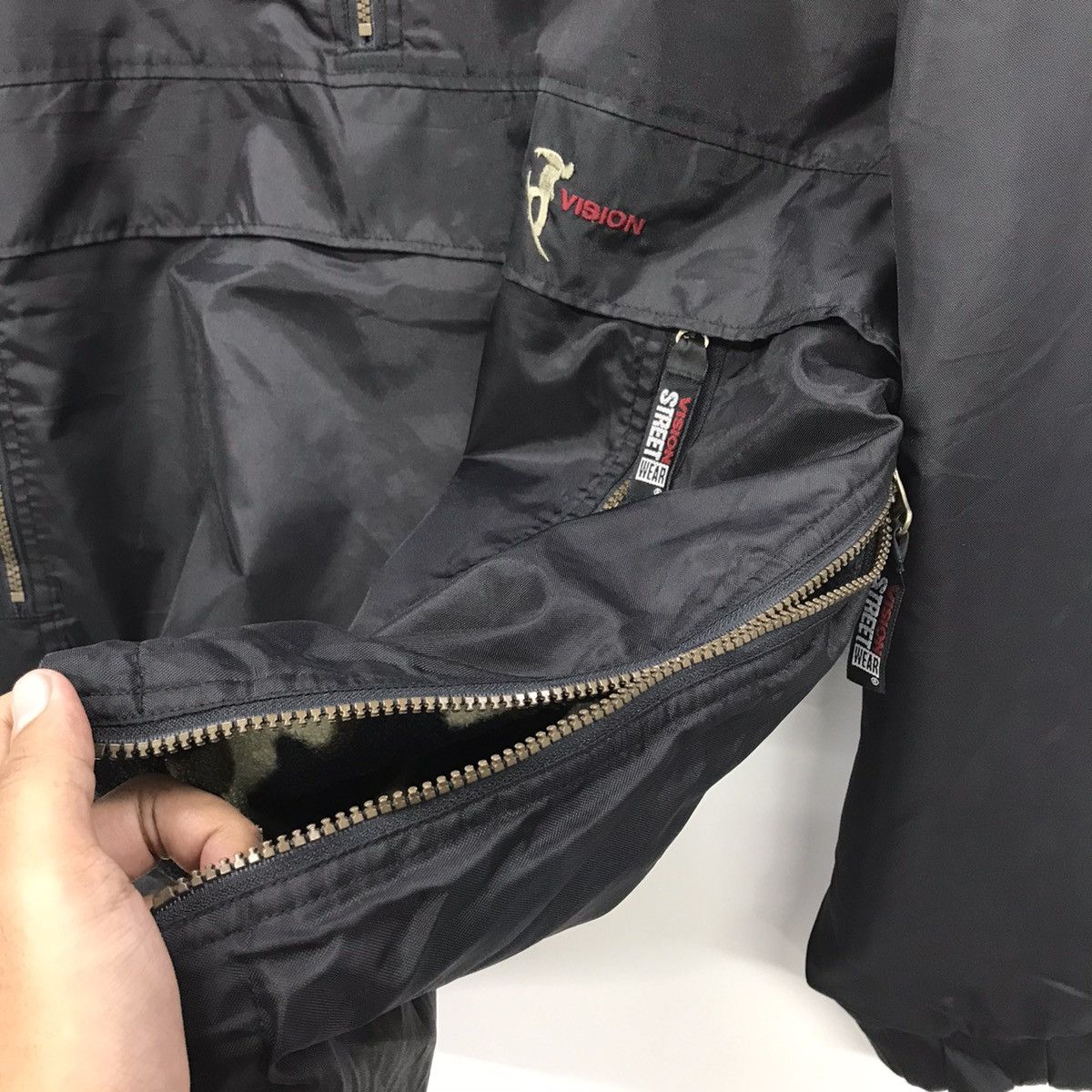 Vision Streetwear Rare!! Vision Street Wear Black Jacket Size US L / EU 52-54 / 3 - 10 Thumbnail