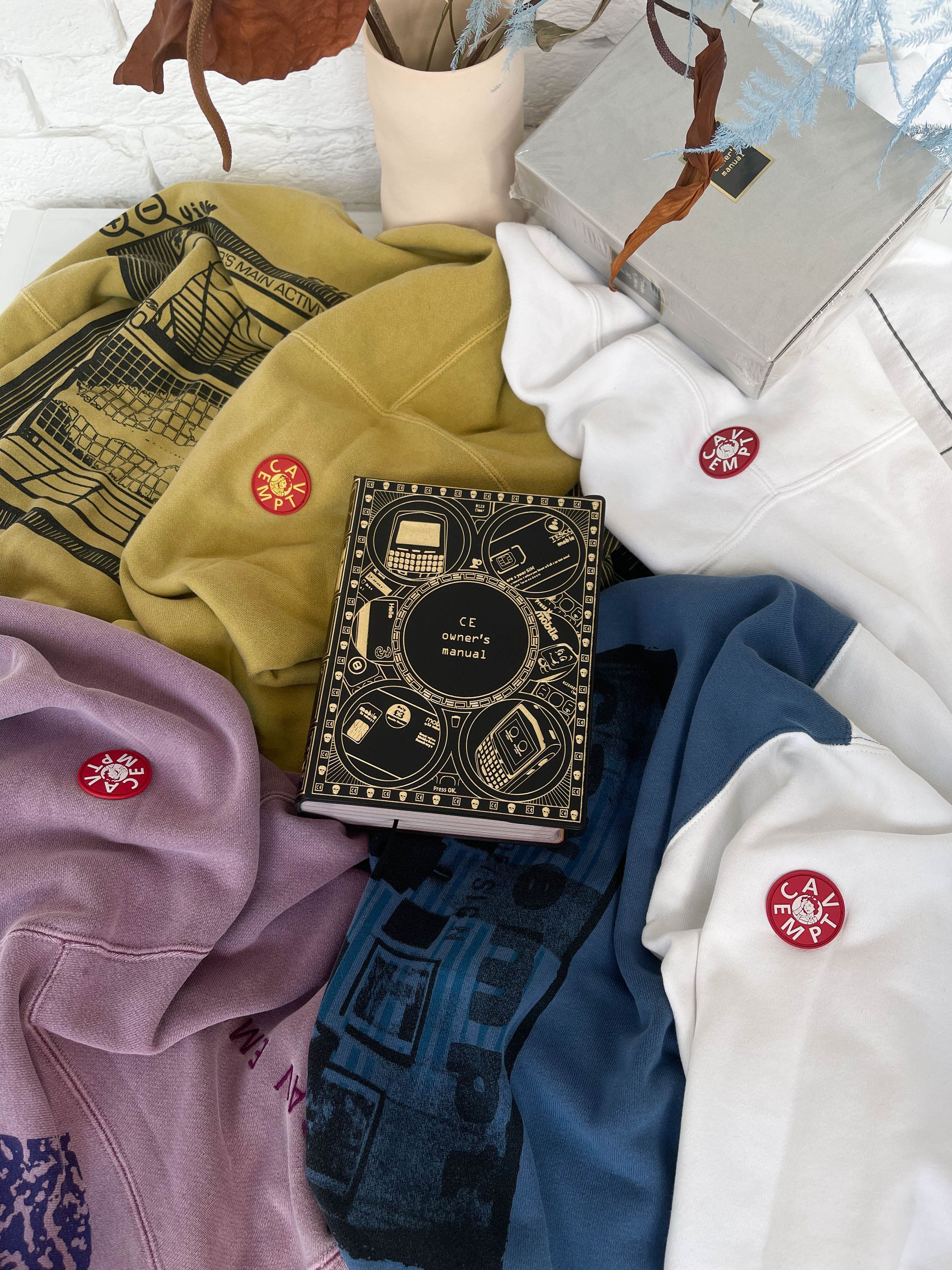 Cav Empt × Japanese Brand Cav Empt Owner’s Manual 2016/11 Limited Edition Book Size ONE SIZE - 5 Thumbnail