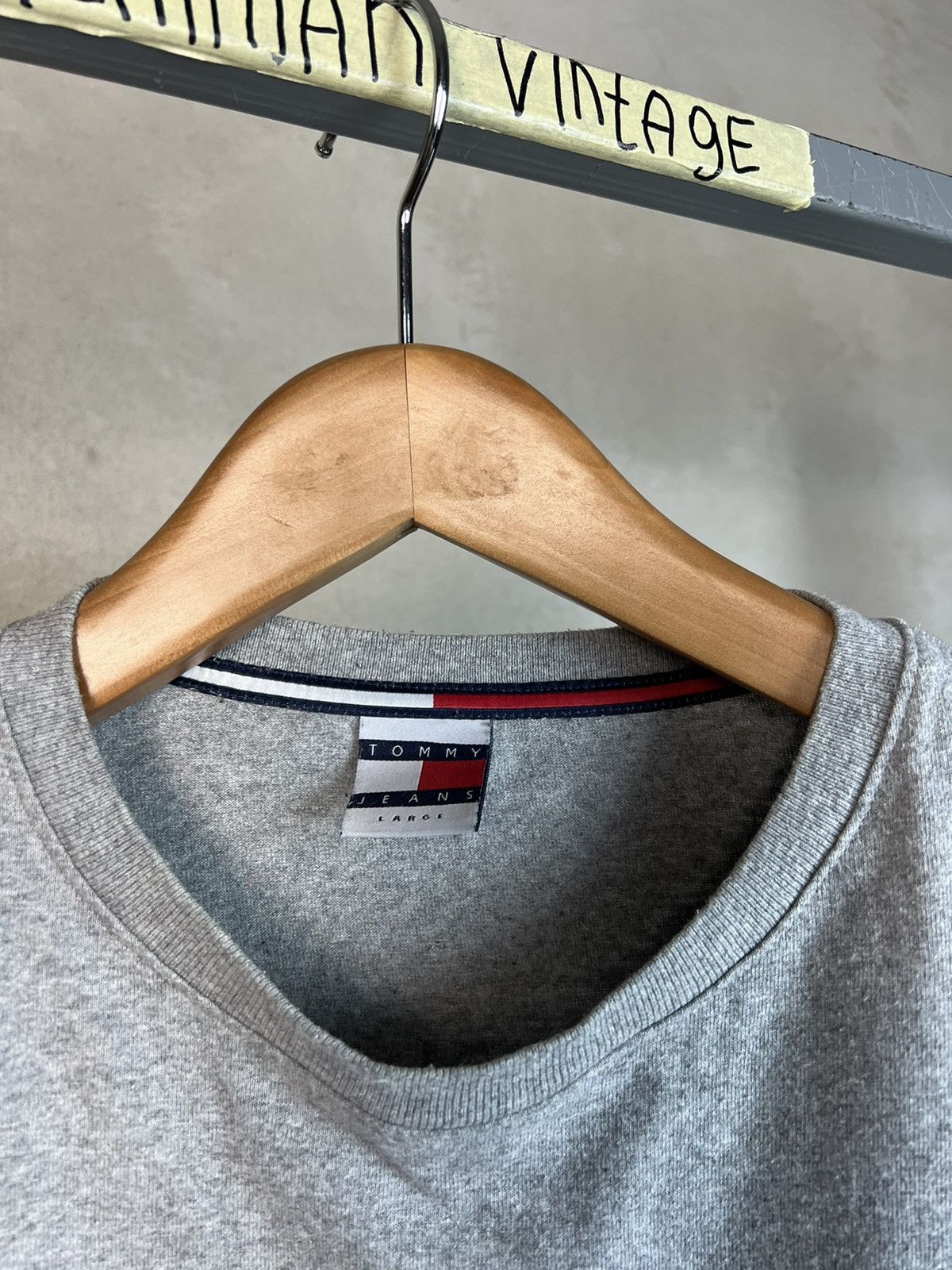 Tommy Hilfiger × Tommy Jeans Tommy Jeans Flag 🇺🇸 🇬🇧 🇨🇦 long sleeve shirt Size US L / EU 52-54 / 3 - 11 Thumbnail