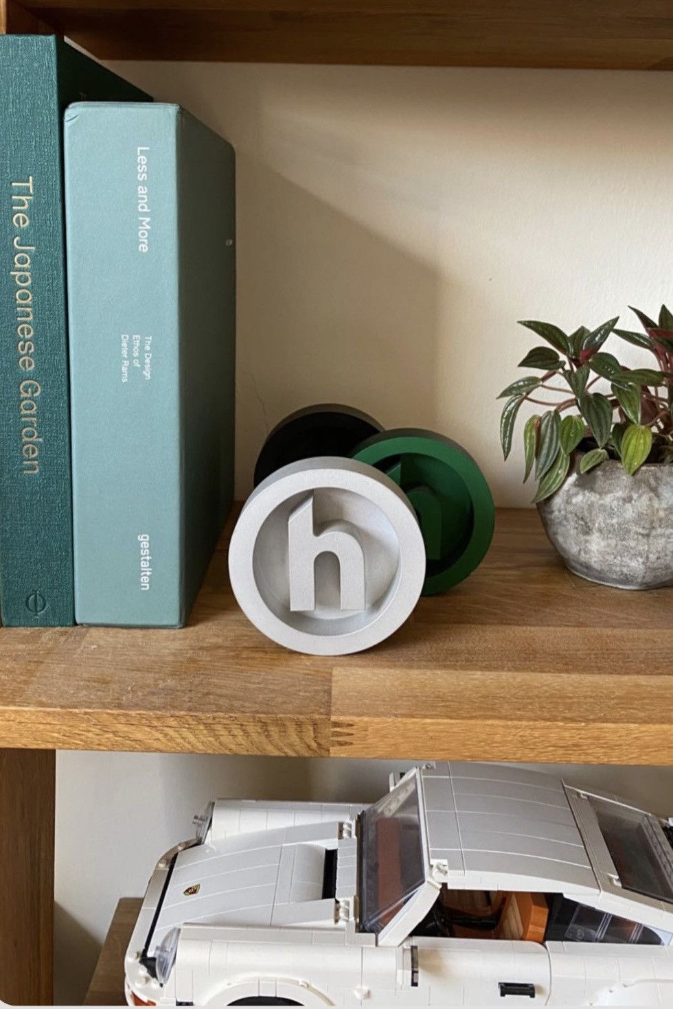 HIDDEN HIDDEN NY Round Logo Tray Size ONE SIZE - 2 Thumbnail