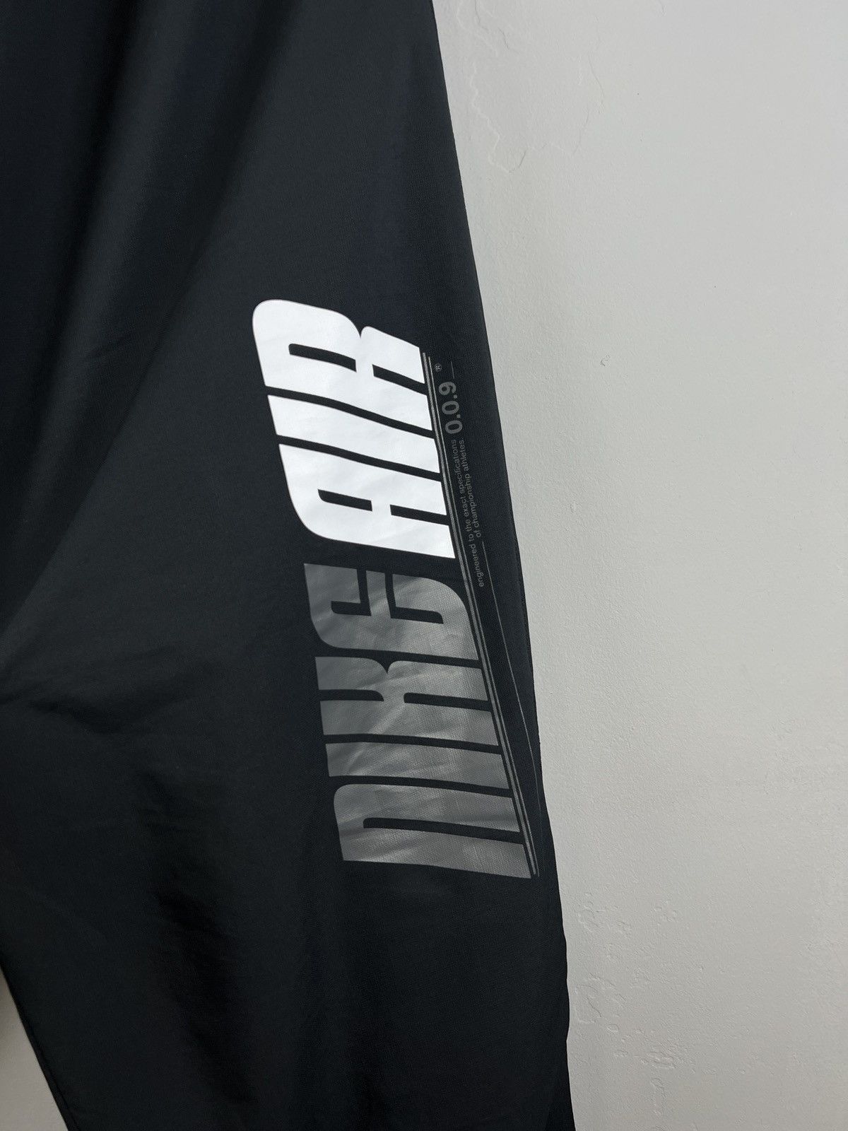 Vintage Vintage NIKE AIR nylon drill pants all black big logo y2k Size US 38 / EU 54 - 5 Thumbnail