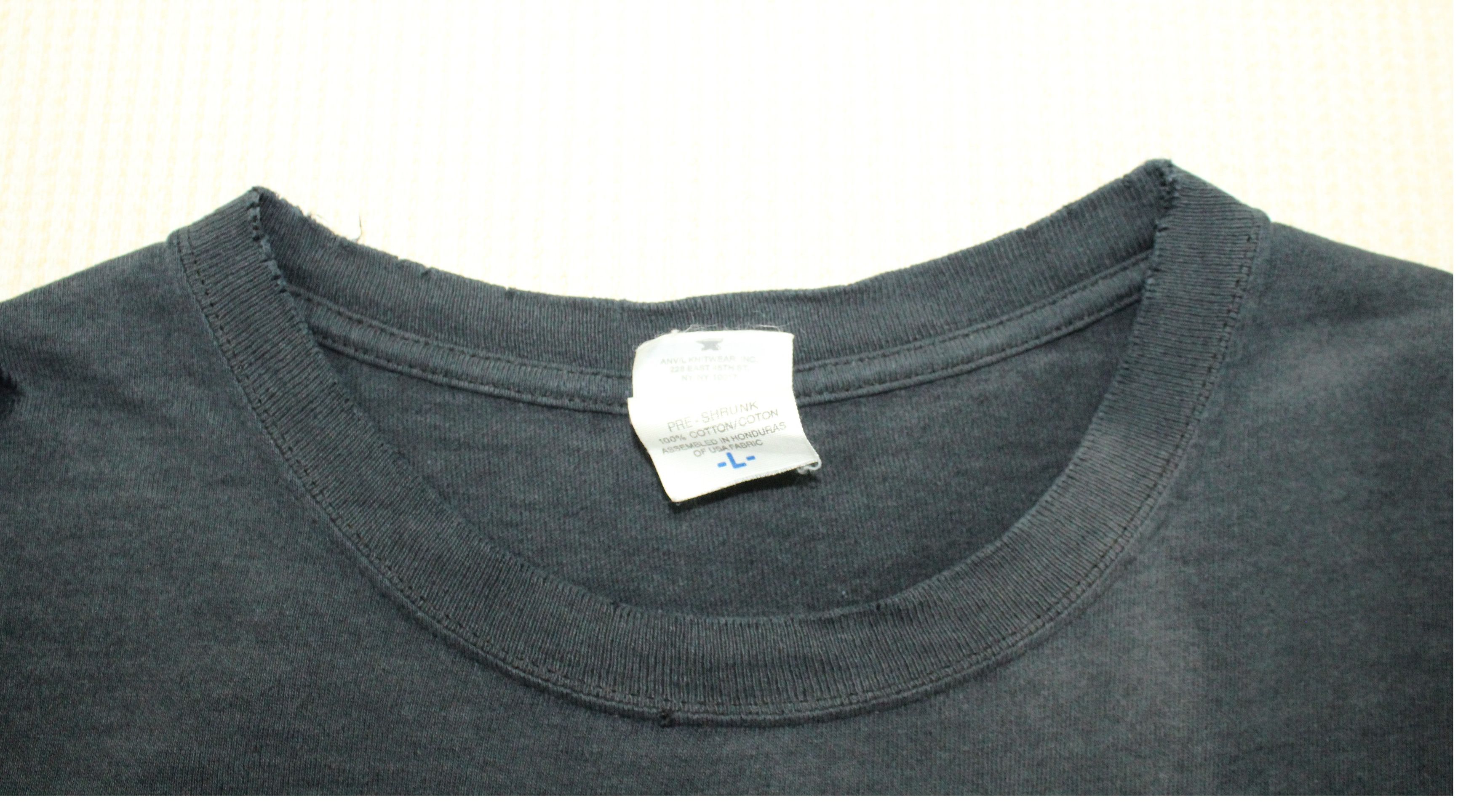 Band Tees Vintage TOOL T Shirt 2002 SunFaded Distressed Size US L / EU 52-54 / 3 - 11 Thumbnail