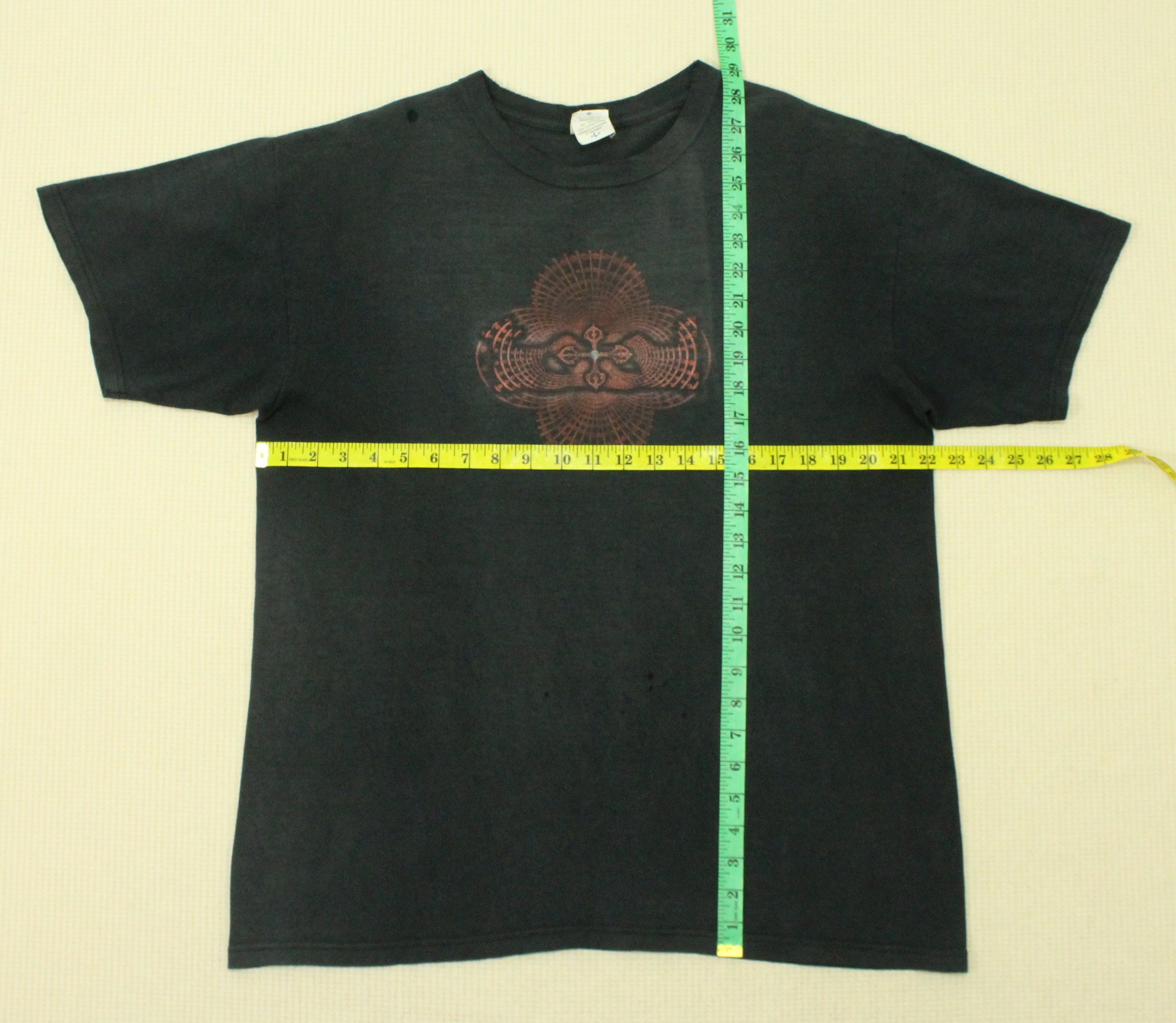 Band Tees Vintage TOOL T Shirt 2002 SunFaded Distressed Size US L / EU 52-54 / 3 - 18 Thumbnail