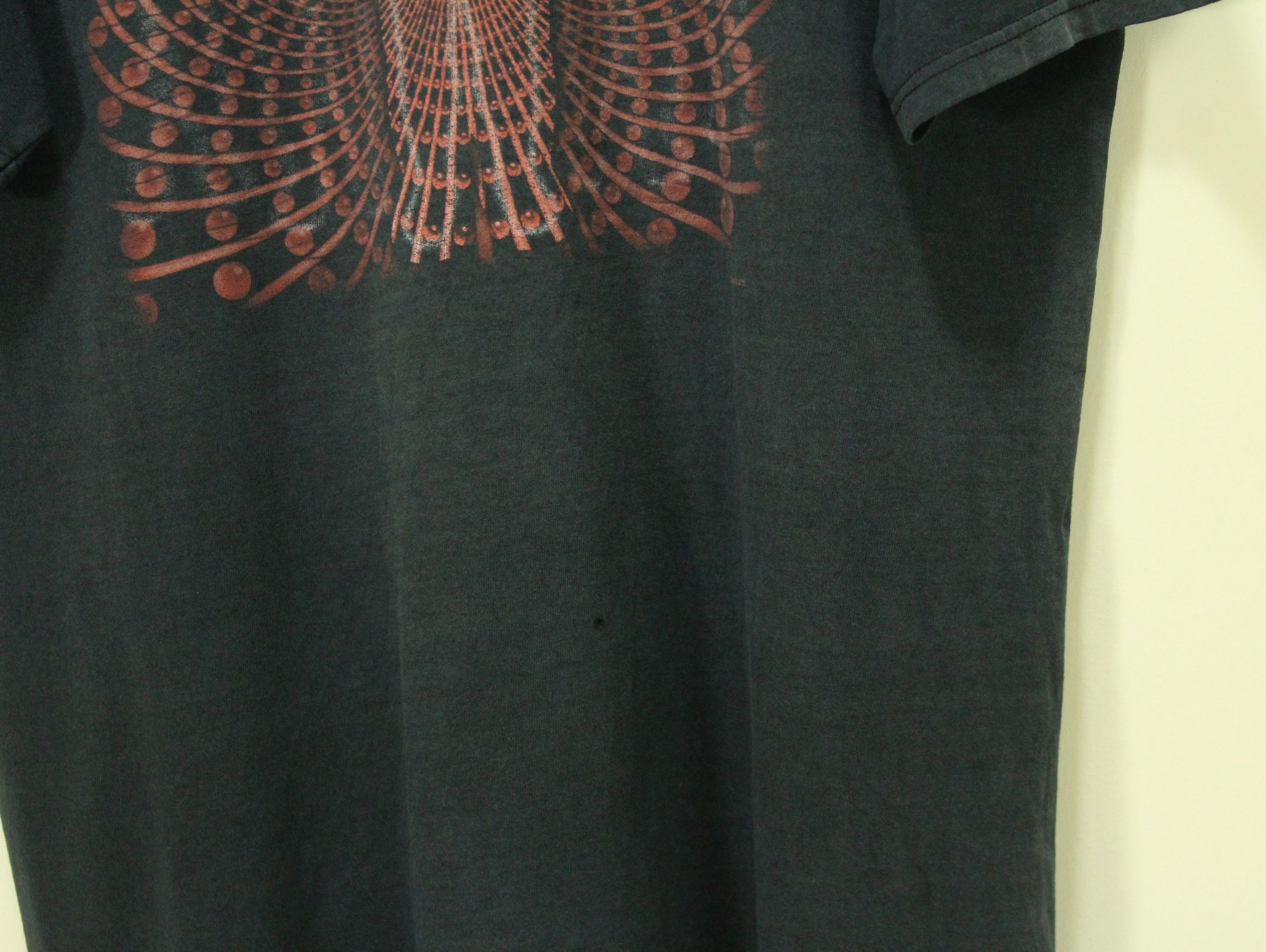 Band Tees Vintage TOOL T Shirt 2002 SunFaded Distressed Size US L / EU 52-54 / 3 - 5 Thumbnail