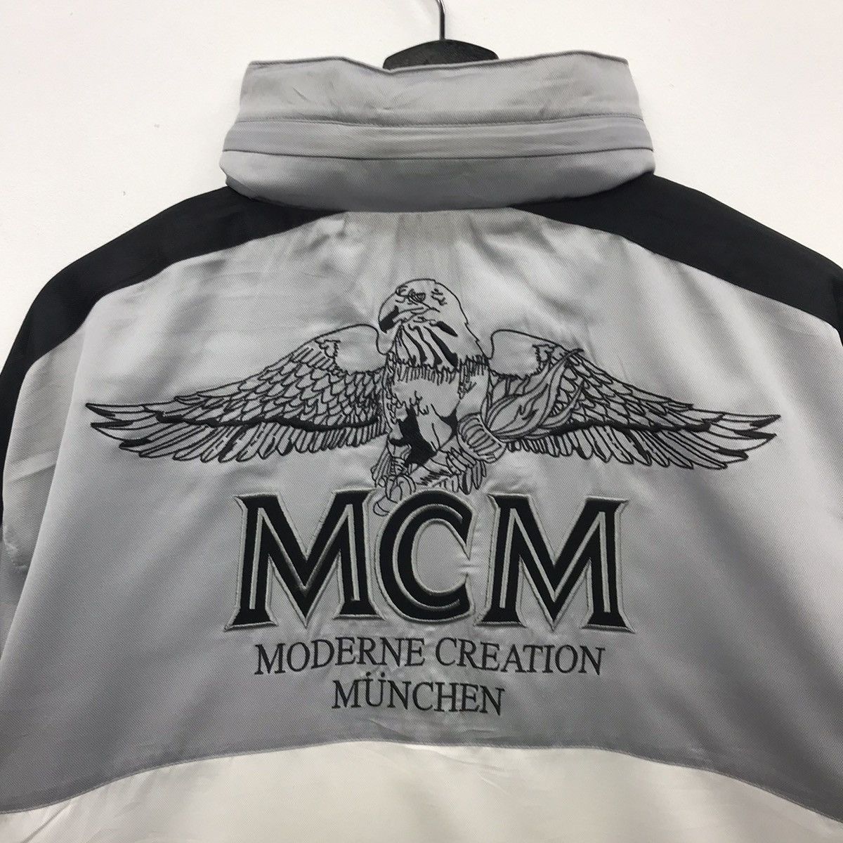 MCM Rare!! MCM Nice Graphic Windbreaker Size US L / EU 52-54 / 3 - 12 Thumbnail