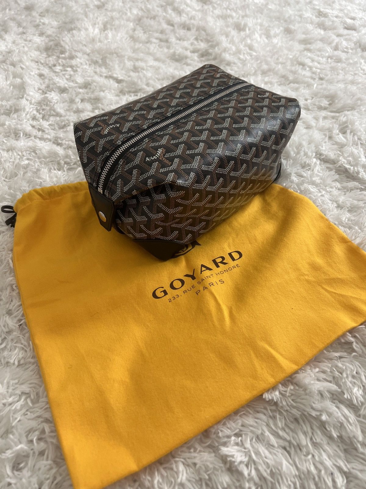 image of Goyard Toiletry Bag Pouch in Black, Men's