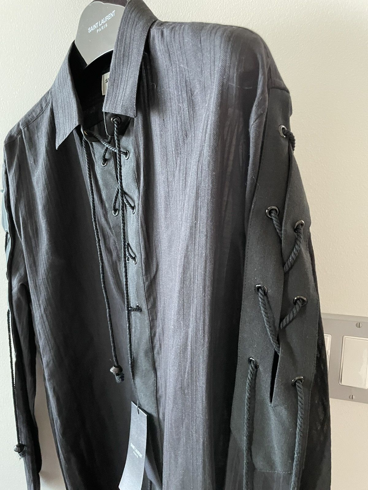 Hedi Slimane × Saint Laurent Paris × Yves Saint Laurent Super Runway Lace Chemise Lacage Saint Laurent Shirt Size US M / EU 48-50 / 2 - 4 Thumbnail