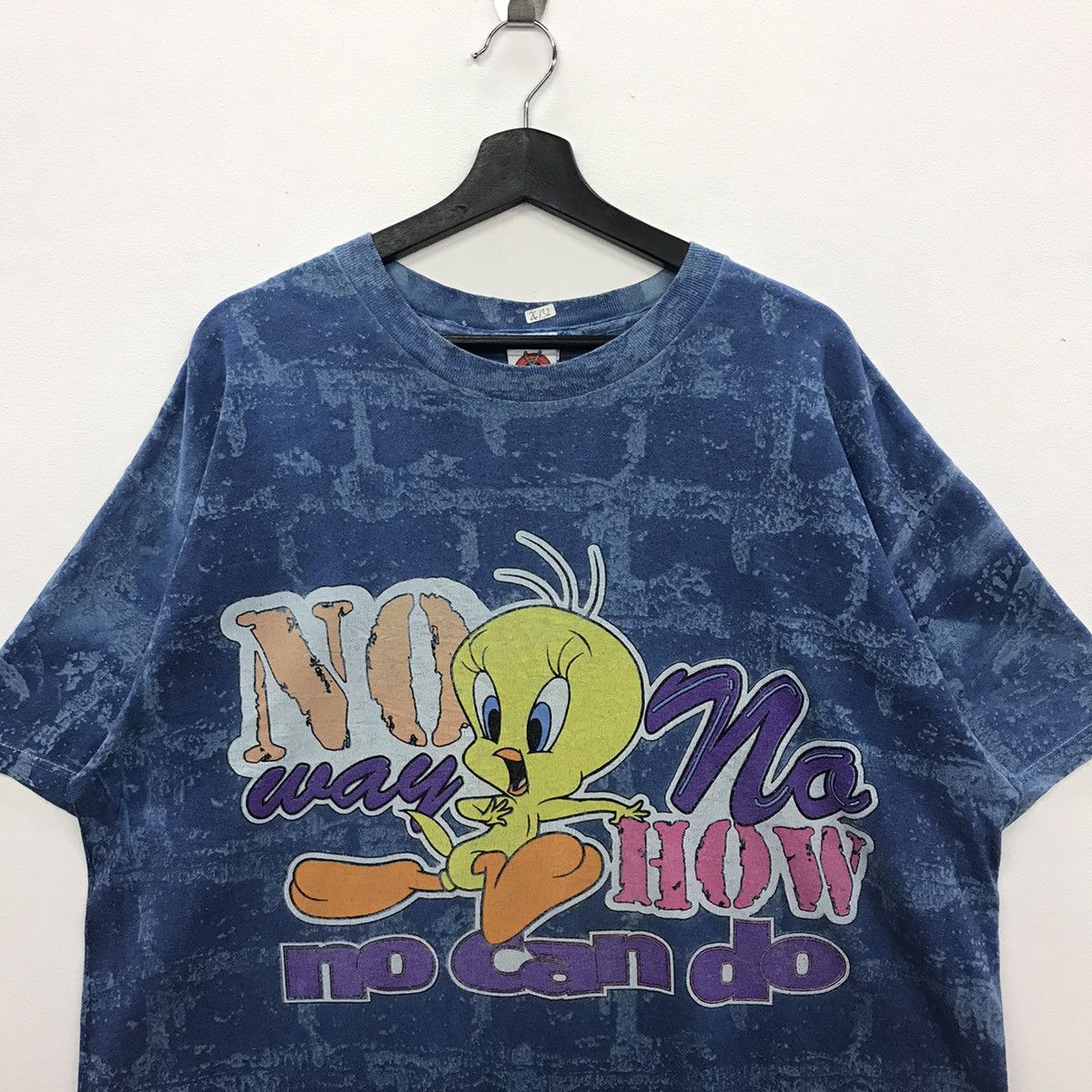 Cartoon Network × Vintage × Warner Bros Rare!! Vintage Looney Tunes Twetty Tye Dye Tee Size US XL / EU 56 / 4 - 2 Thumbnail