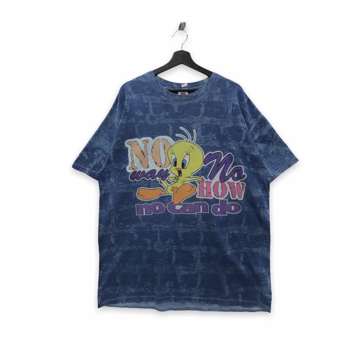 Cartoon Network × Vintage × Warner Bros Rare!! Vintage Looney Tunes Twetty Tye Dye Tee Size US XL / EU 56 / 4 - 1 Thumbnail
