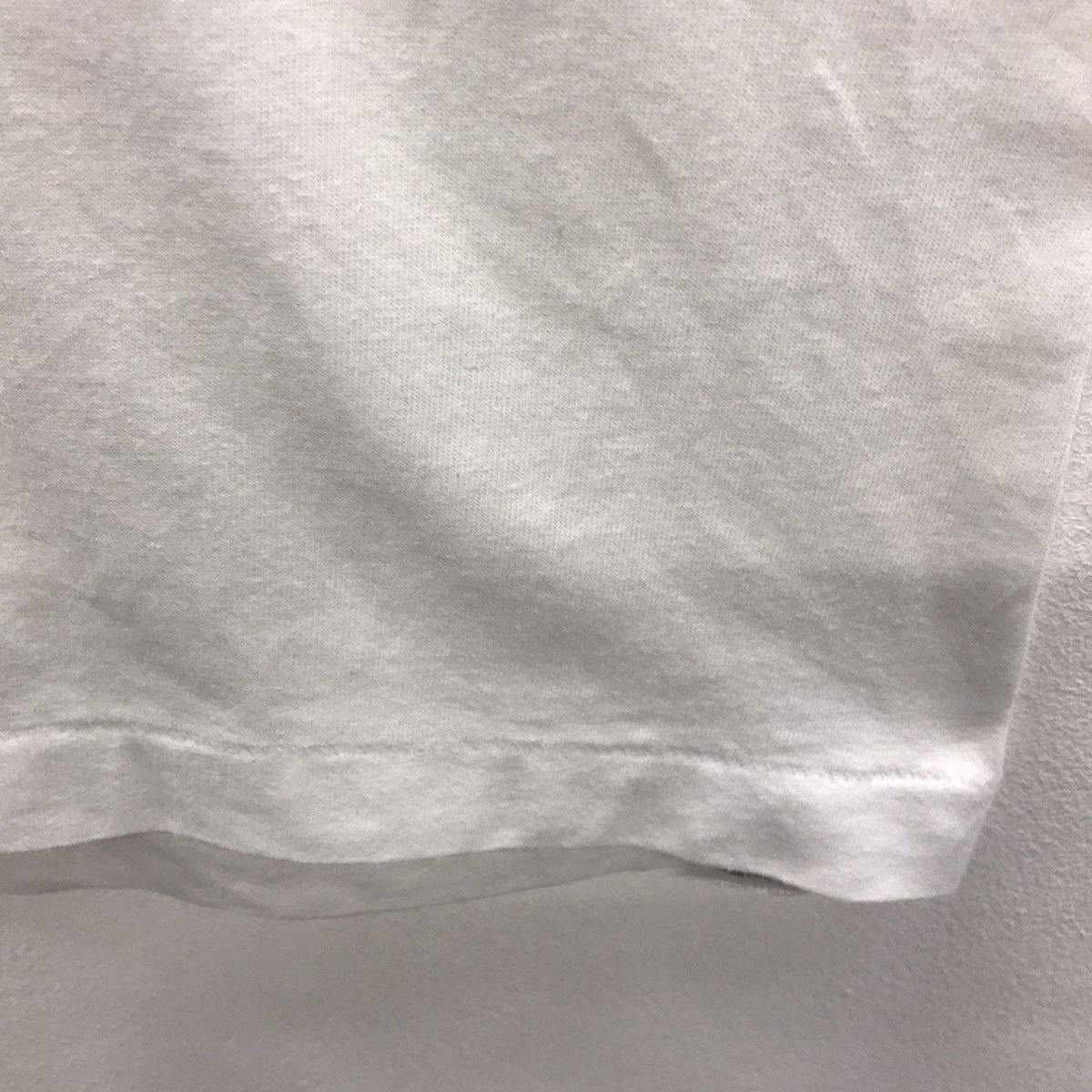 Designer × Kaws × Uniqlo Rare!! Uniqlo x KAWS Flayed Graphic Tee Size US L / EU 52-54 / 3 - 7 Thumbnail