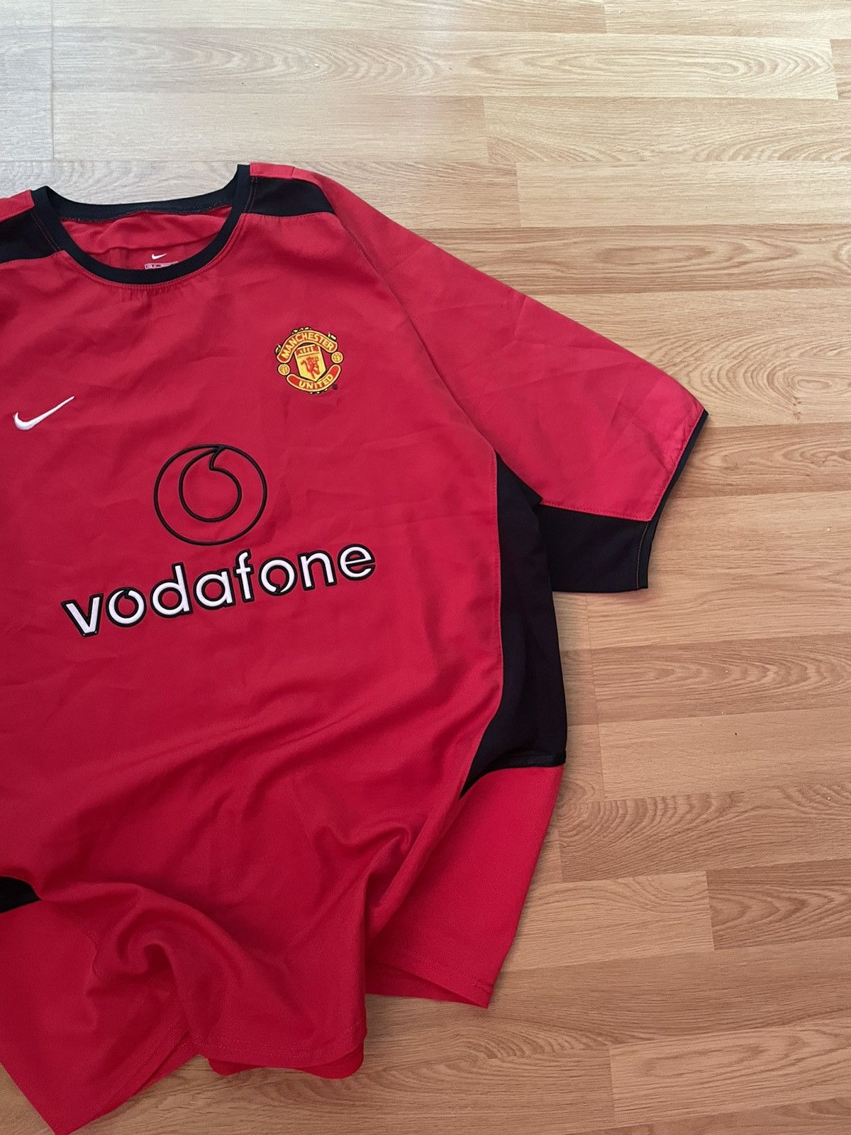 Manchester United 2002-2003 soccer jersey home