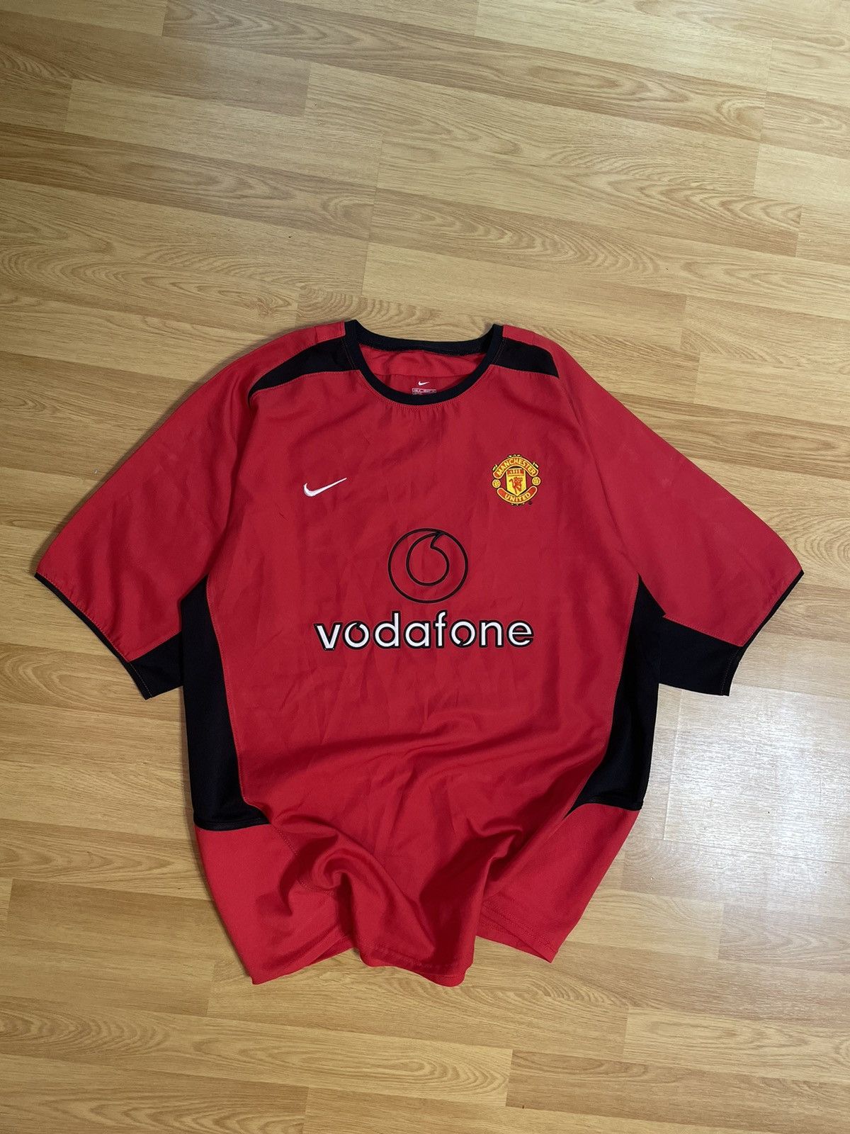 Manchester United 2002-2003 soccer jersey home
