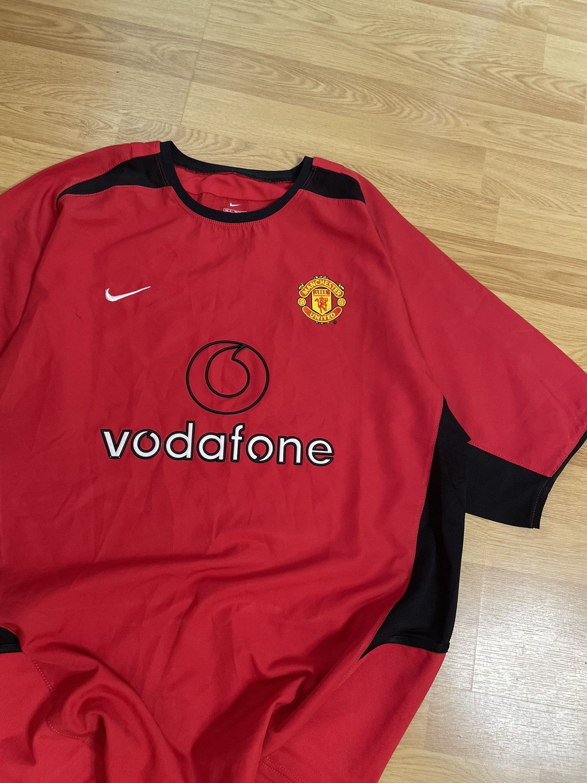Manchester United 2002-2003 soccer jersey home