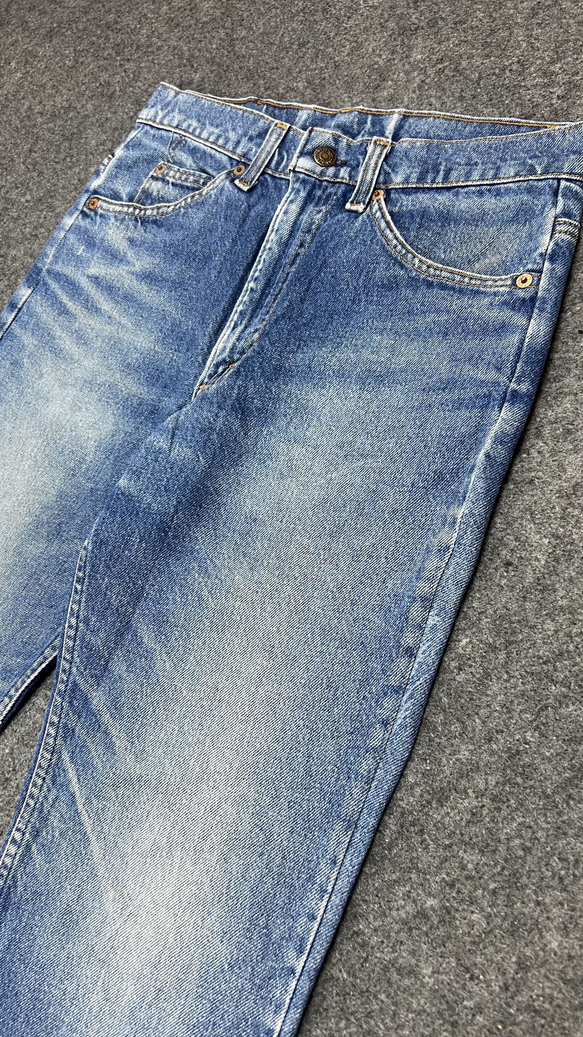 Levi's × Vintage Distressed Levis 517 Bootcut Jeans Size US 30 / EU 46 - 4 Thumbnail