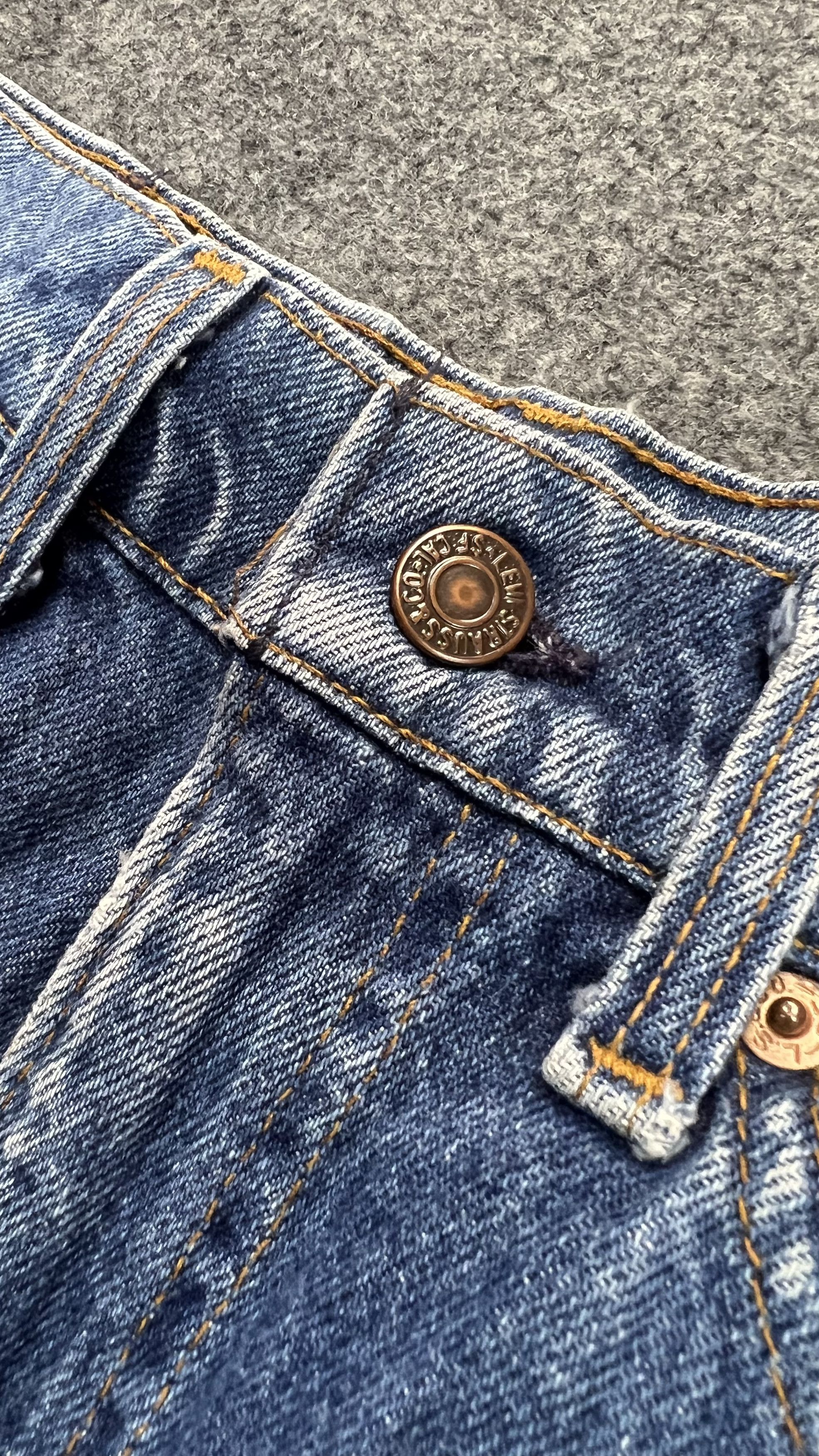 Levi's × Vintage Distressed Levis 517 Bootcut Jeans Size US 30 / EU 46 - 13 Thumbnail