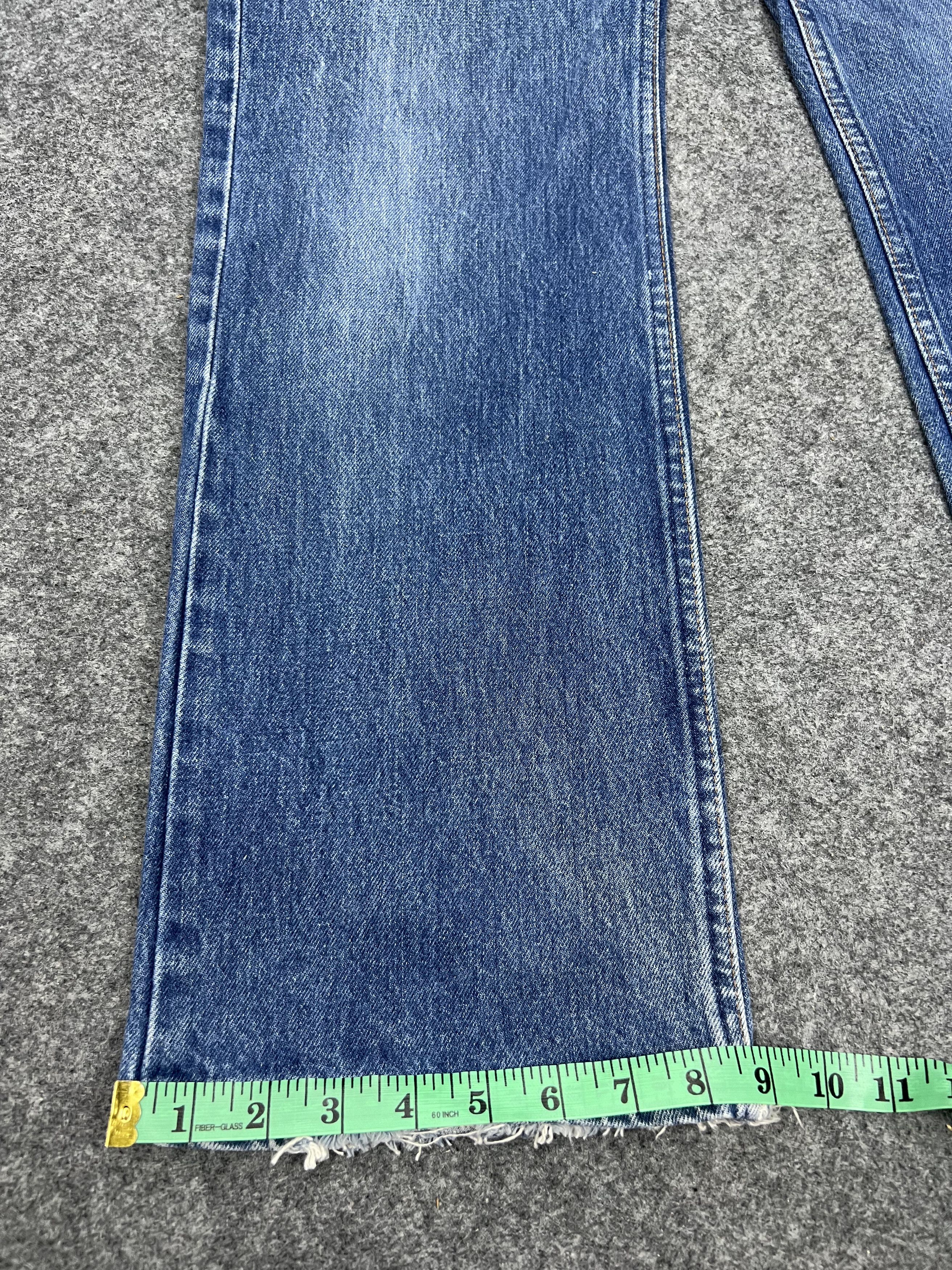 Levi's × Vintage Distressed Vintage Levis 517 Bootcut Jeans Size US 34 / EU 50 - 9 Thumbnail