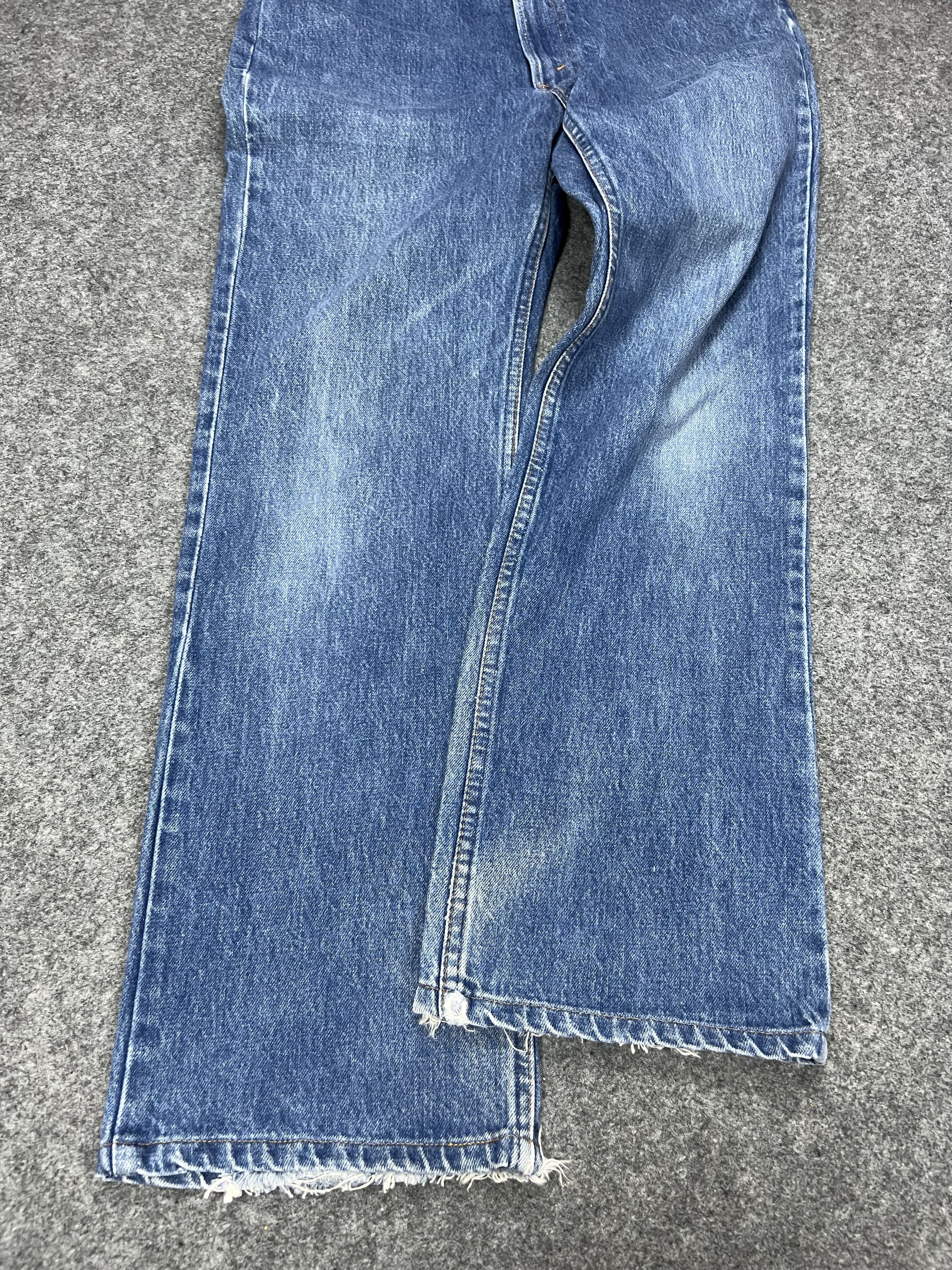 Levi's × Vintage Distressed Vintage Levis 517 Bootcut Jeans Size US 34 / EU 50 - 17 Thumbnail