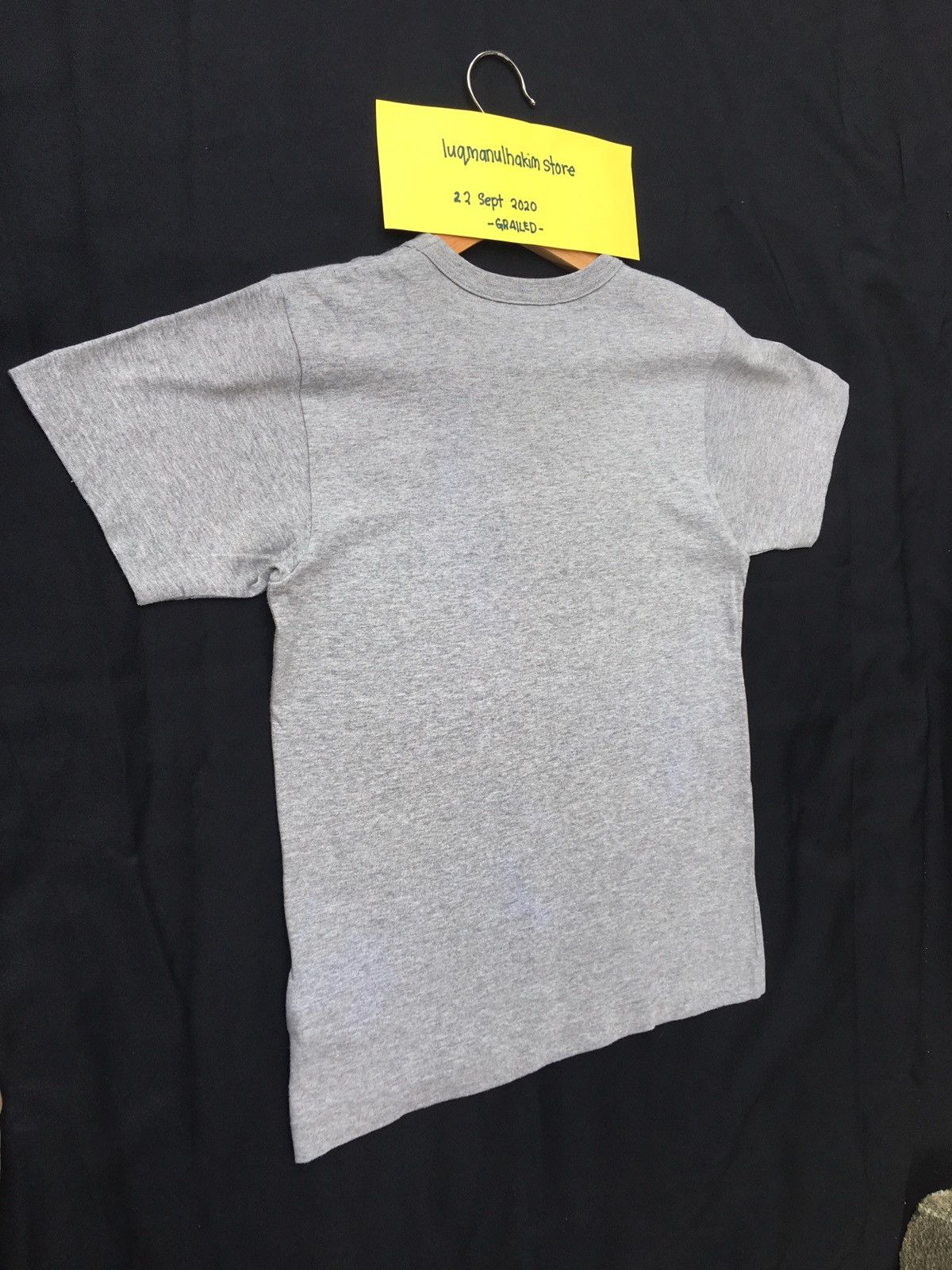 Comme des Garcons PLAY COMME DES GARCONS "PLAY" COTTON T-SHIRT Size US S / EU 44-46 / 1 - 15 Thumbnail