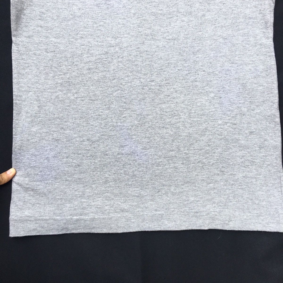 Comme des Garcons PLAY COMME DES GARCONS "PLAY" COTTON T-SHIRT Size US S / EU 44-46 / 1 - 17 Thumbnail