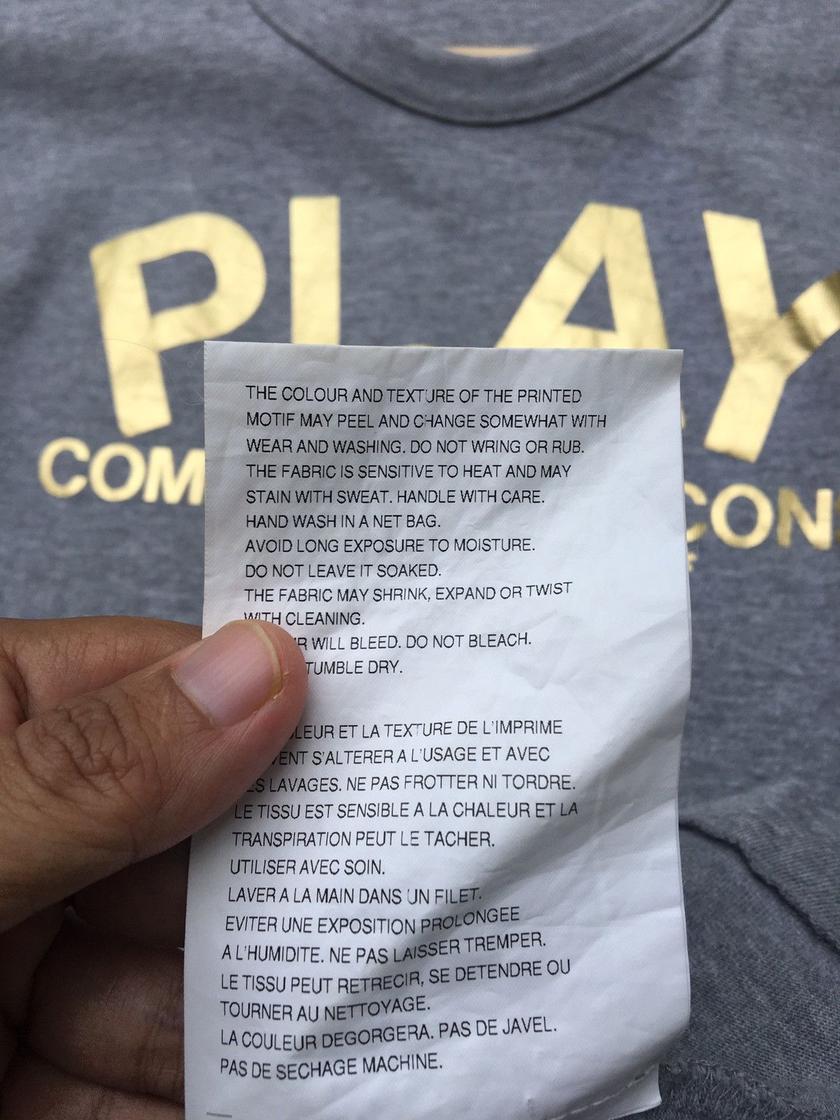 Comme des Garcons PLAY COMME DES GARCONS "PLAY" COTTON T-SHIRT Size US S / EU 44-46 / 1 - 13 Thumbnail