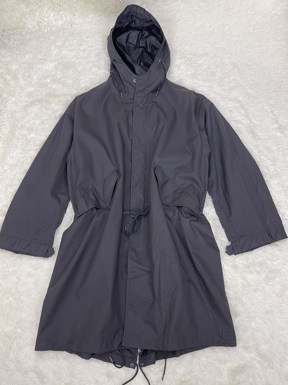 Lemaire × Uniqlo Oversize Raincoat Fishtails Parka Hoodies Size US M / EU 48-50 / 2 - 10 Thumbnail