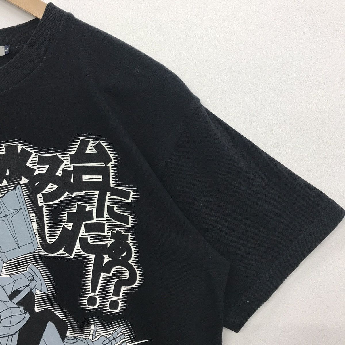 Anime × Japanese Brand × Vintage Rare!! Vintage Cospa Tee Gundam Graphic Size US L / EU 52-54 / 3 - 4 Thumbnail