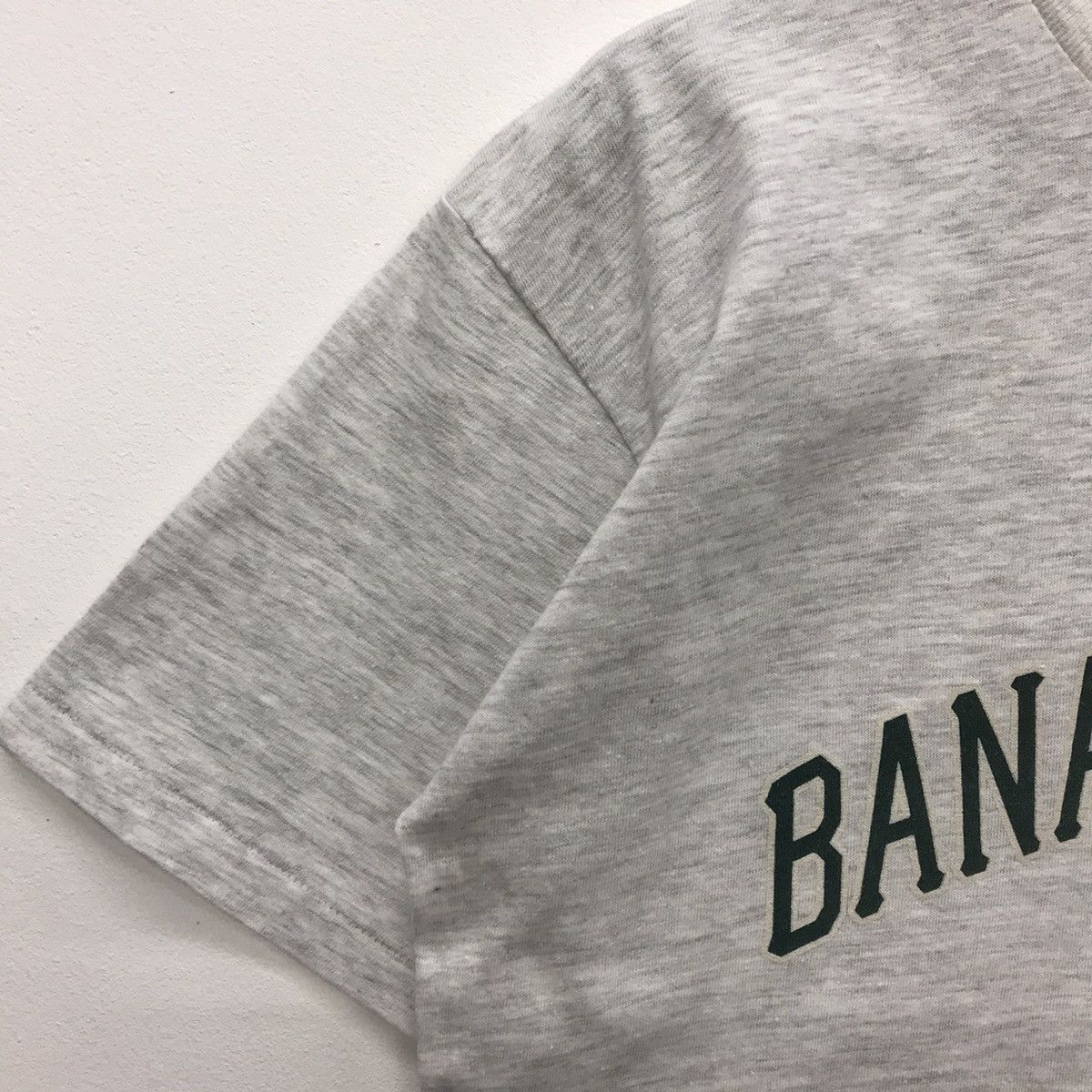 Banana Republic × Vintage Rare!! Vintage Banana Republic Spell Out Tee Size US XS / EU 42 / 0 - 5 Thumbnail