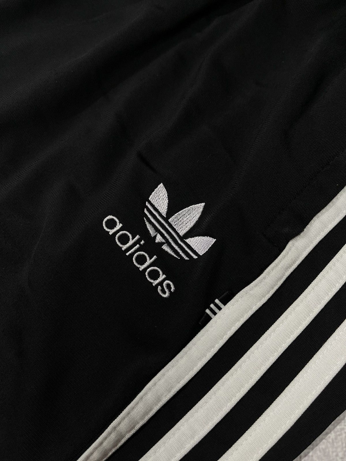Adidas Vintage Adidas Sweatpants Joggers Three Stripes Y2K Size US 34 / EU 50 - 4 Thumbnail