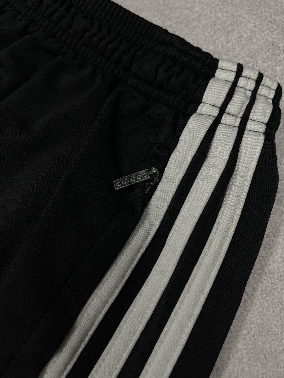 Adidas Vintage Adidas Sweatpants Joggers Three Stripes Y2K Size US 34 / EU 50 - 6 Thumbnail