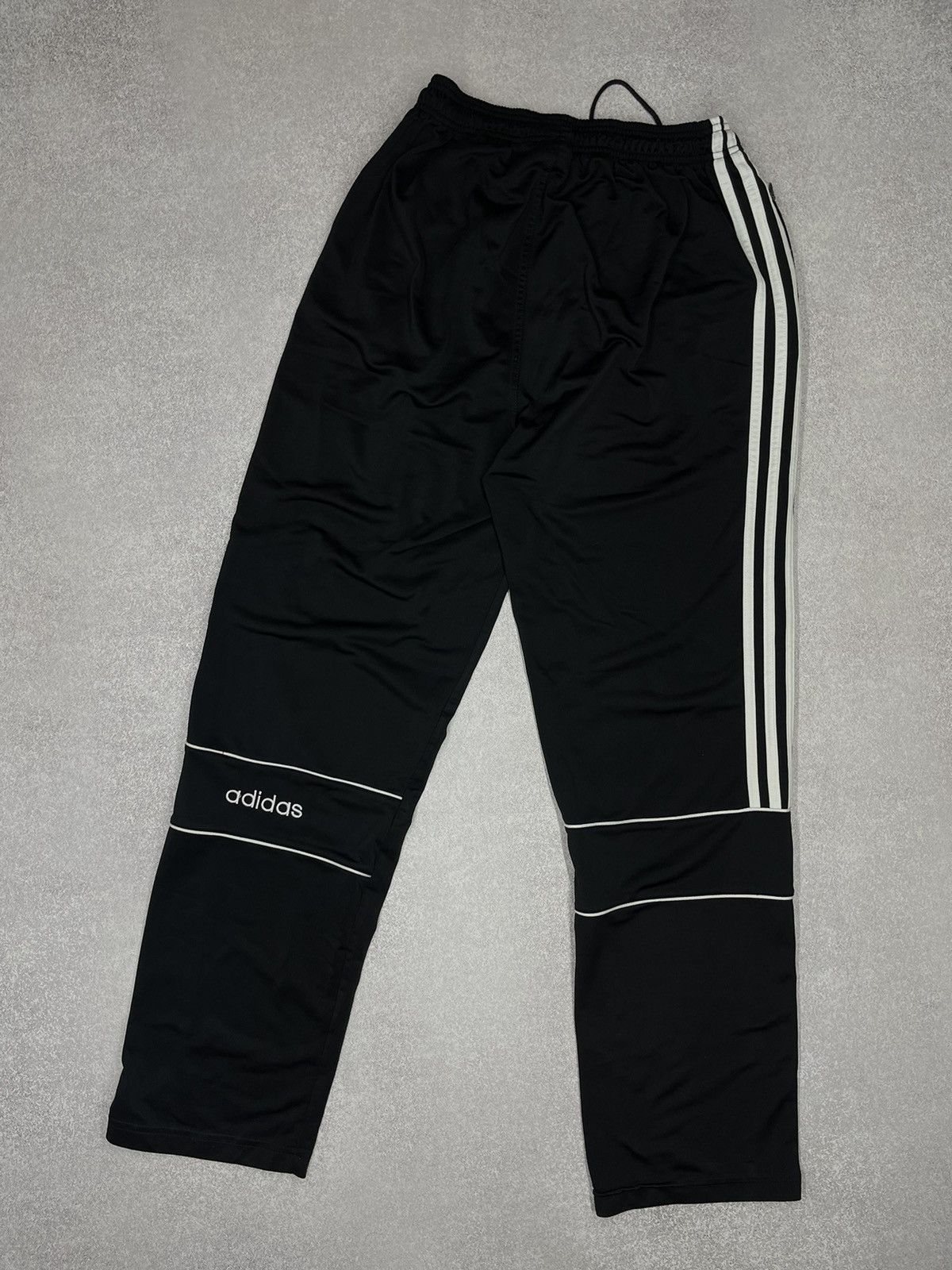 Adidas Vintage Adidas Sweatpants Joggers Three Stripes Y2K Size US 34 / EU 50 - 2 Thumbnail