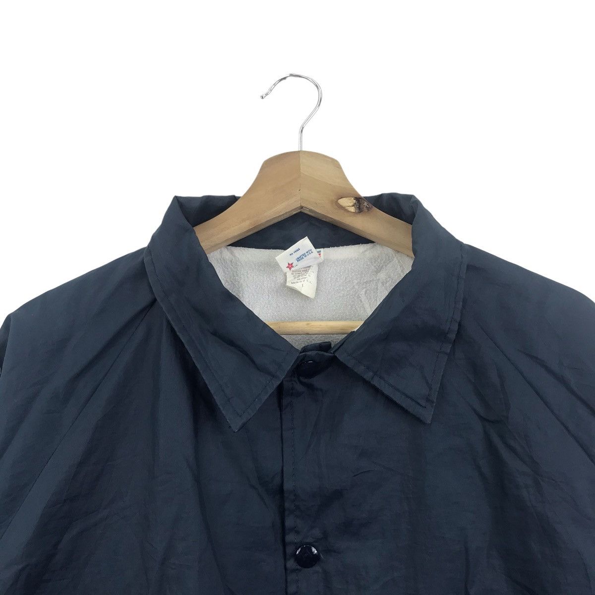 Vintage Vintage 90s SOFFE JACKETS Navy Windbreaker Coach Jacket Size US L / EU 52-54 / 3 - 2 Thumbnail