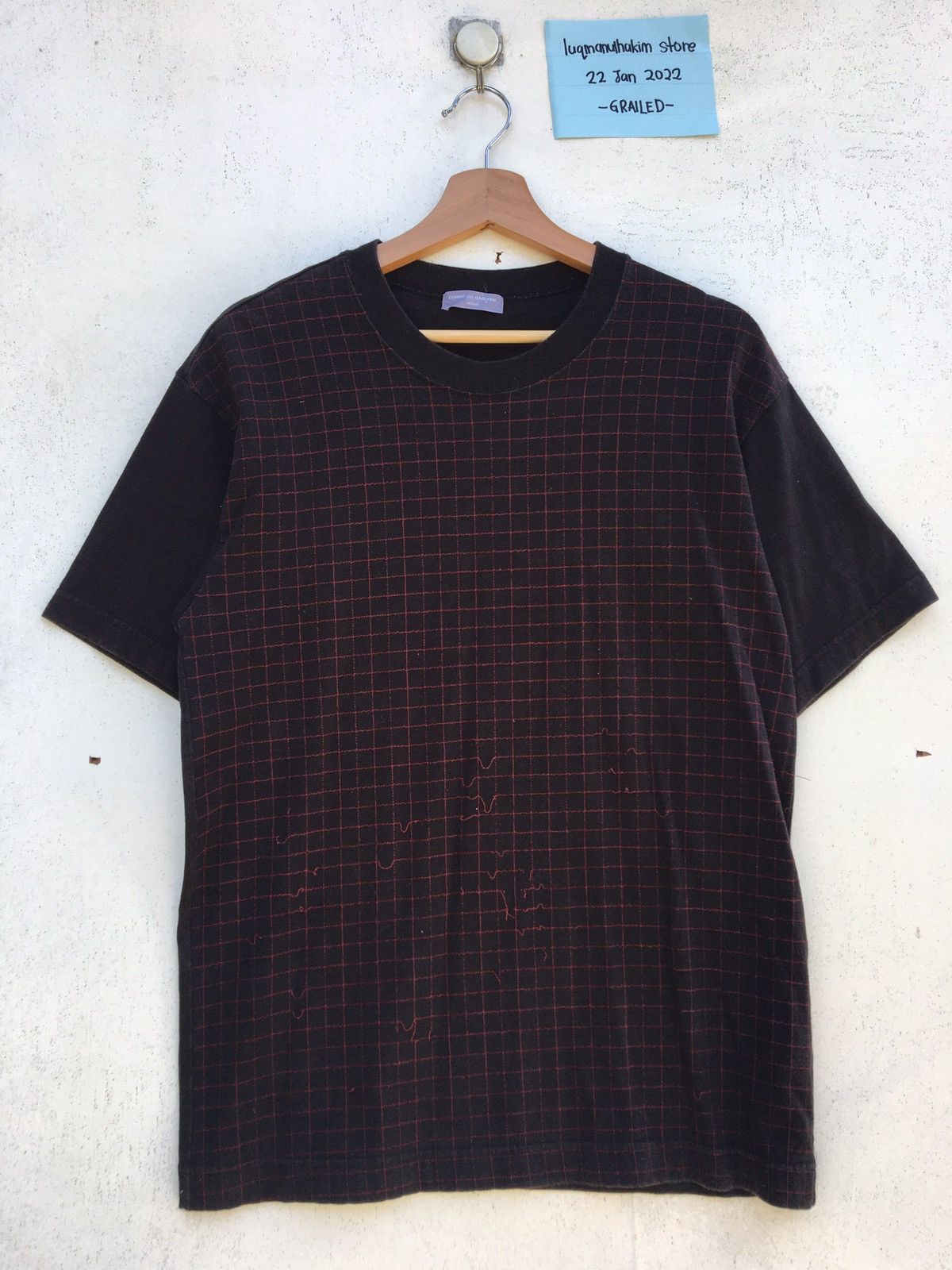 Comme des Garcons Rare Vintage Comme Des Garcons AD2002 Threaded Tshirt Size US S / EU 44-46 / 1 - 1 Thumbnail