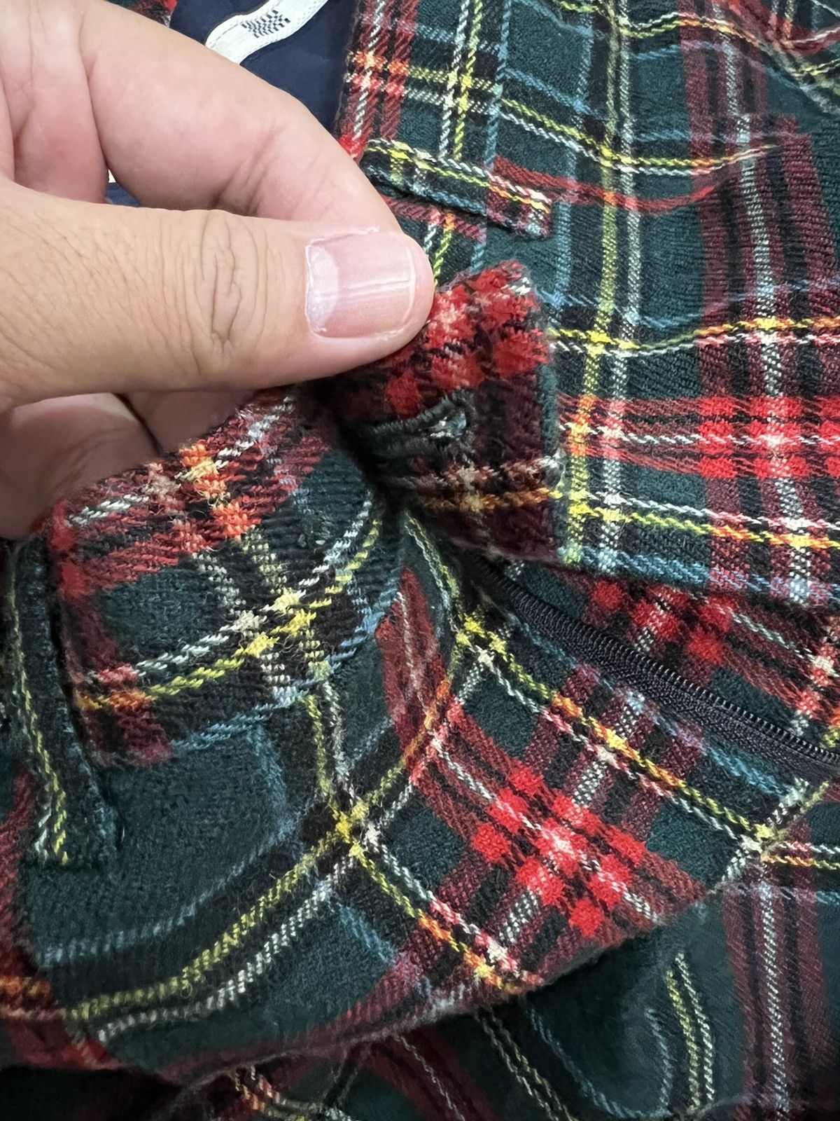 Japanese Brand × Seditionaries Japanese Brand Seditionaries Red Tartan Wool Pants Size US 26 / EU 42 - 5 Thumbnail