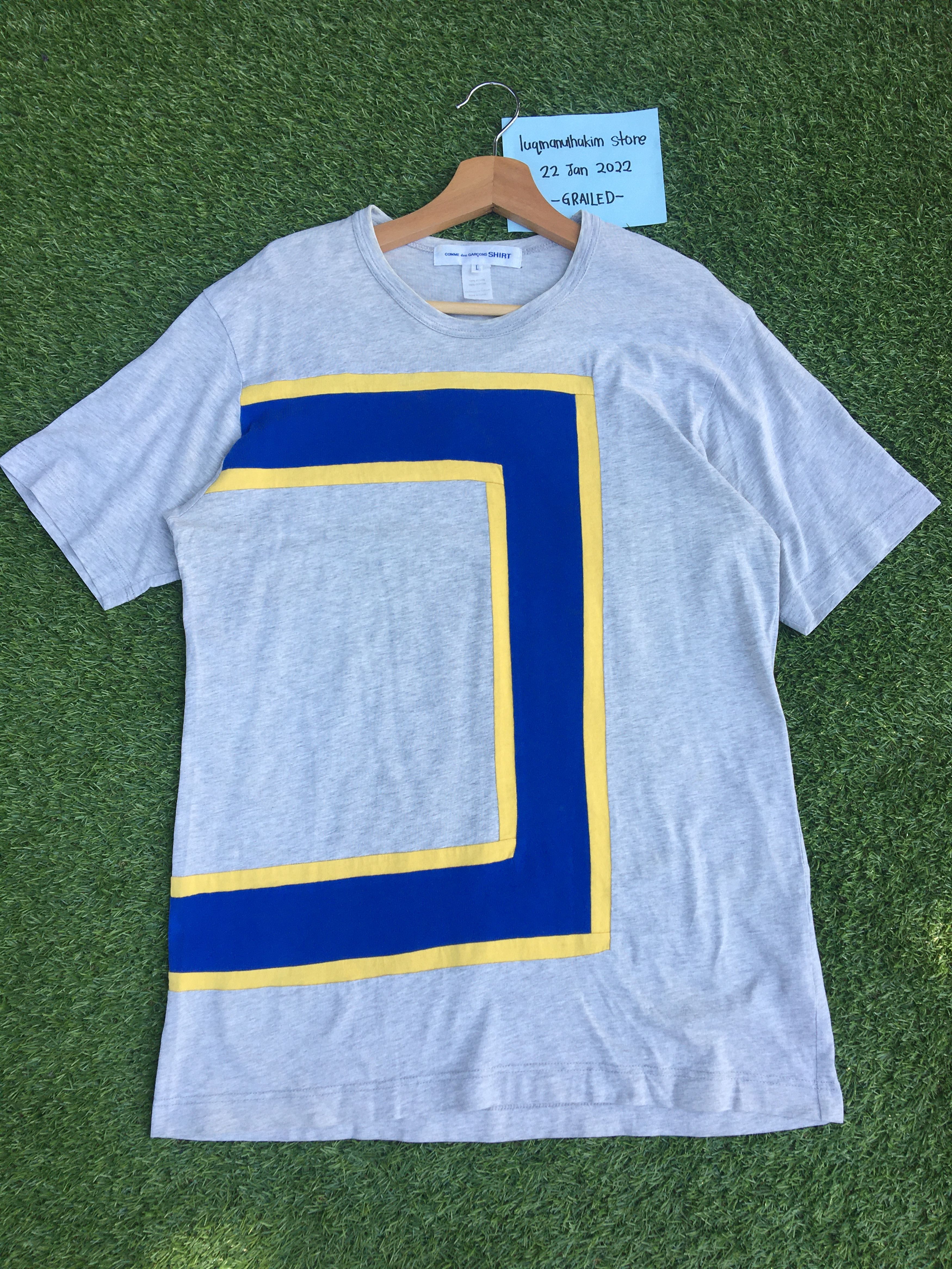 Comme des Garcons Rare Vintage Comme des Garcons Patches Tshirt Size US M / EU 48-50 / 2 - 1 Thumbnail