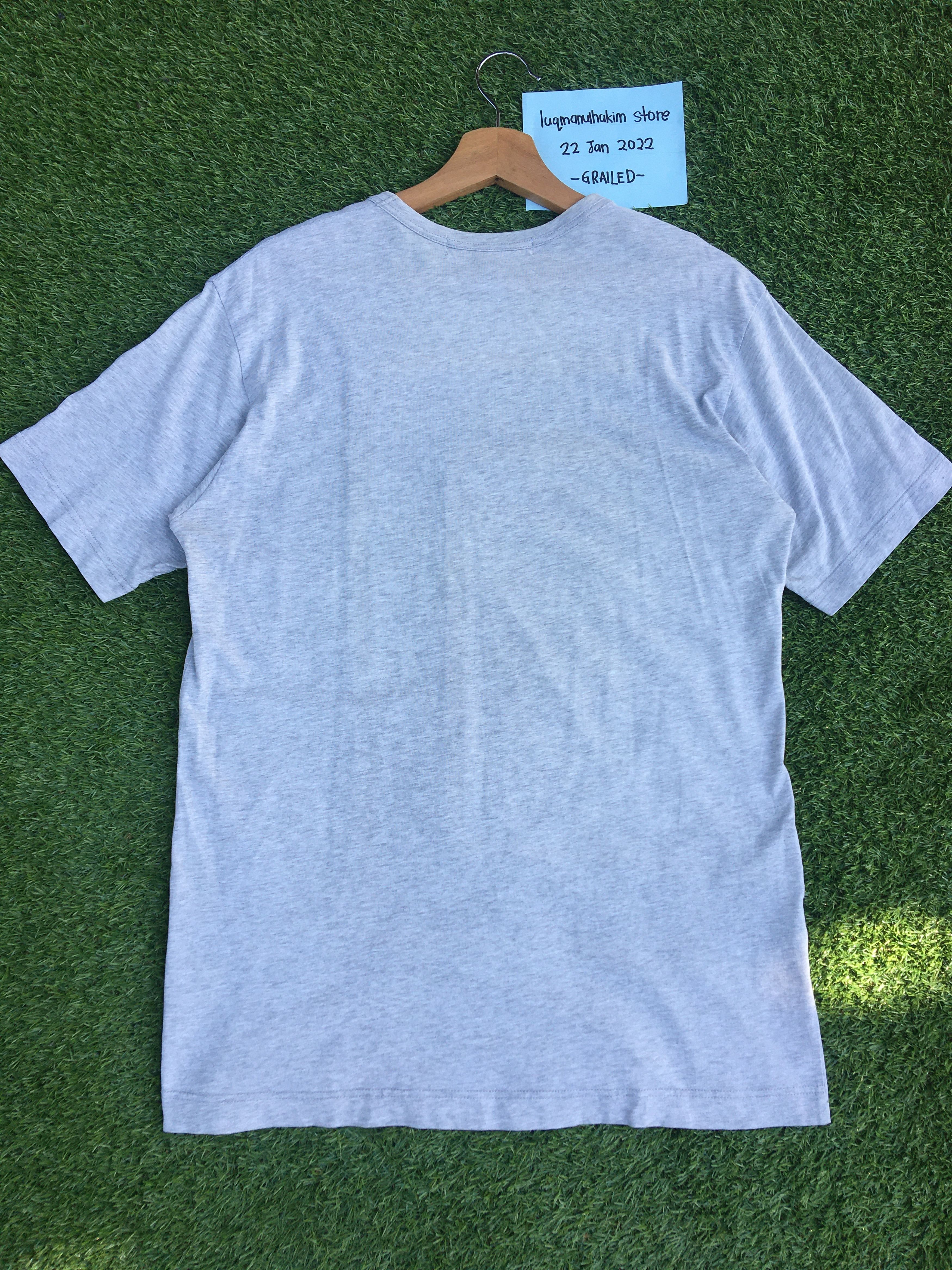 Comme des Garcons Rare Vintage Comme des Garcons Patches Tshirt Size US M / EU 48-50 / 2 - 10 Thumbnail