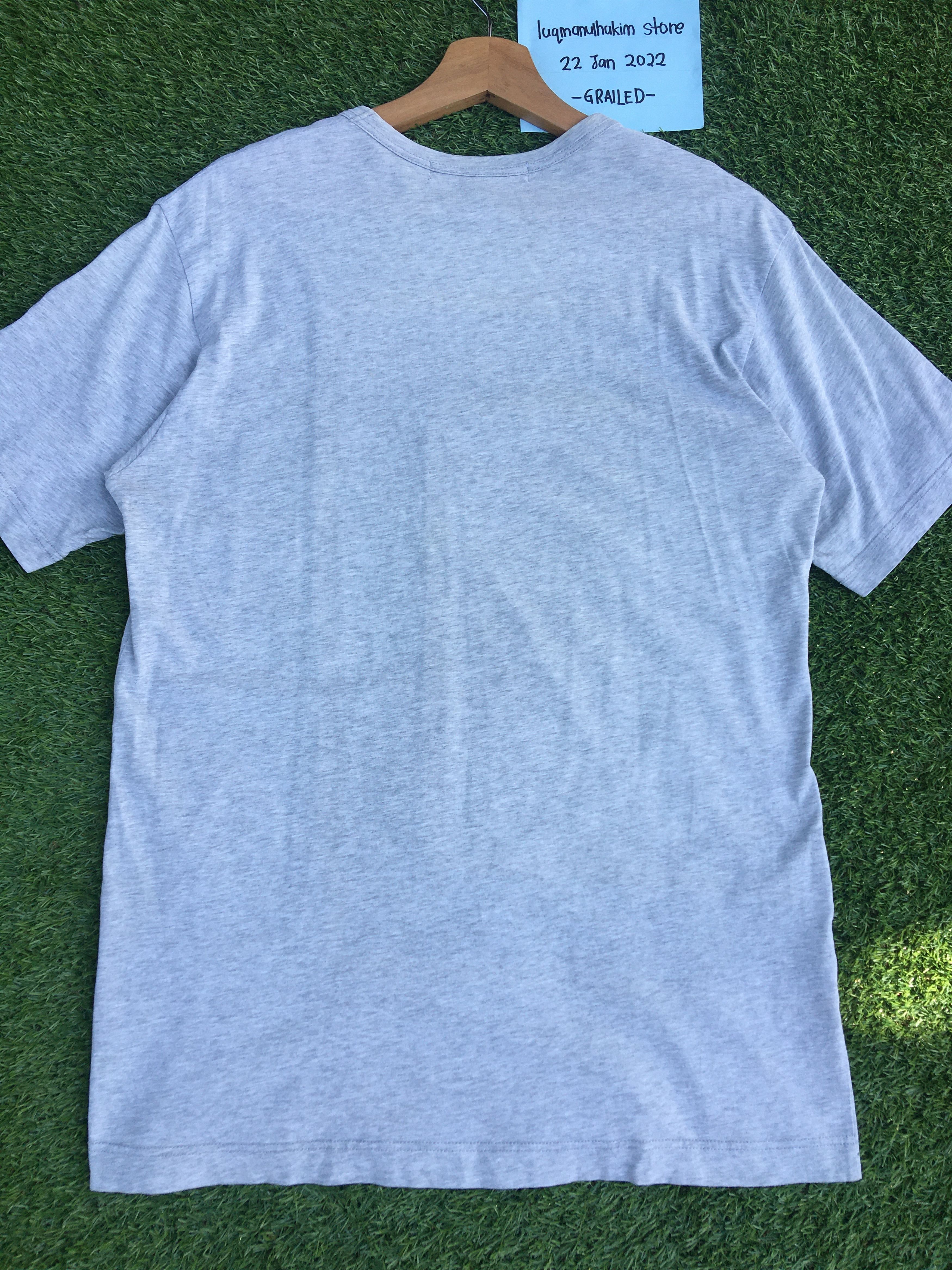 Comme des Garcons Rare Vintage Comme des Garcons Patches Tshirt Size US M / EU 48-50 / 2 - 11 Thumbnail