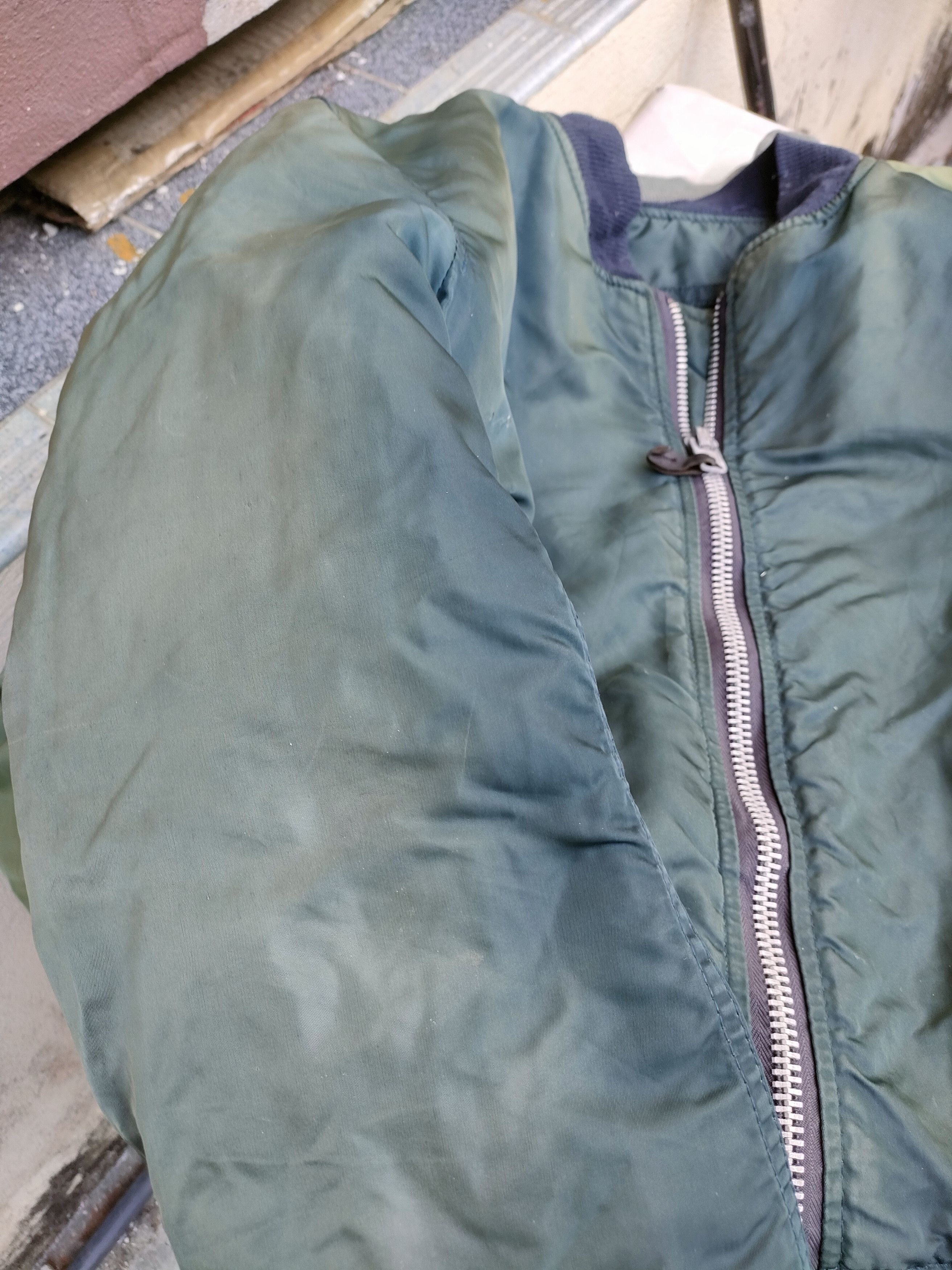 Alpha Industries × Vintage Vintage Alpha Industries Distressed Jacket Size US M / EU 48-50 / 2 - 2 Thumbnail
