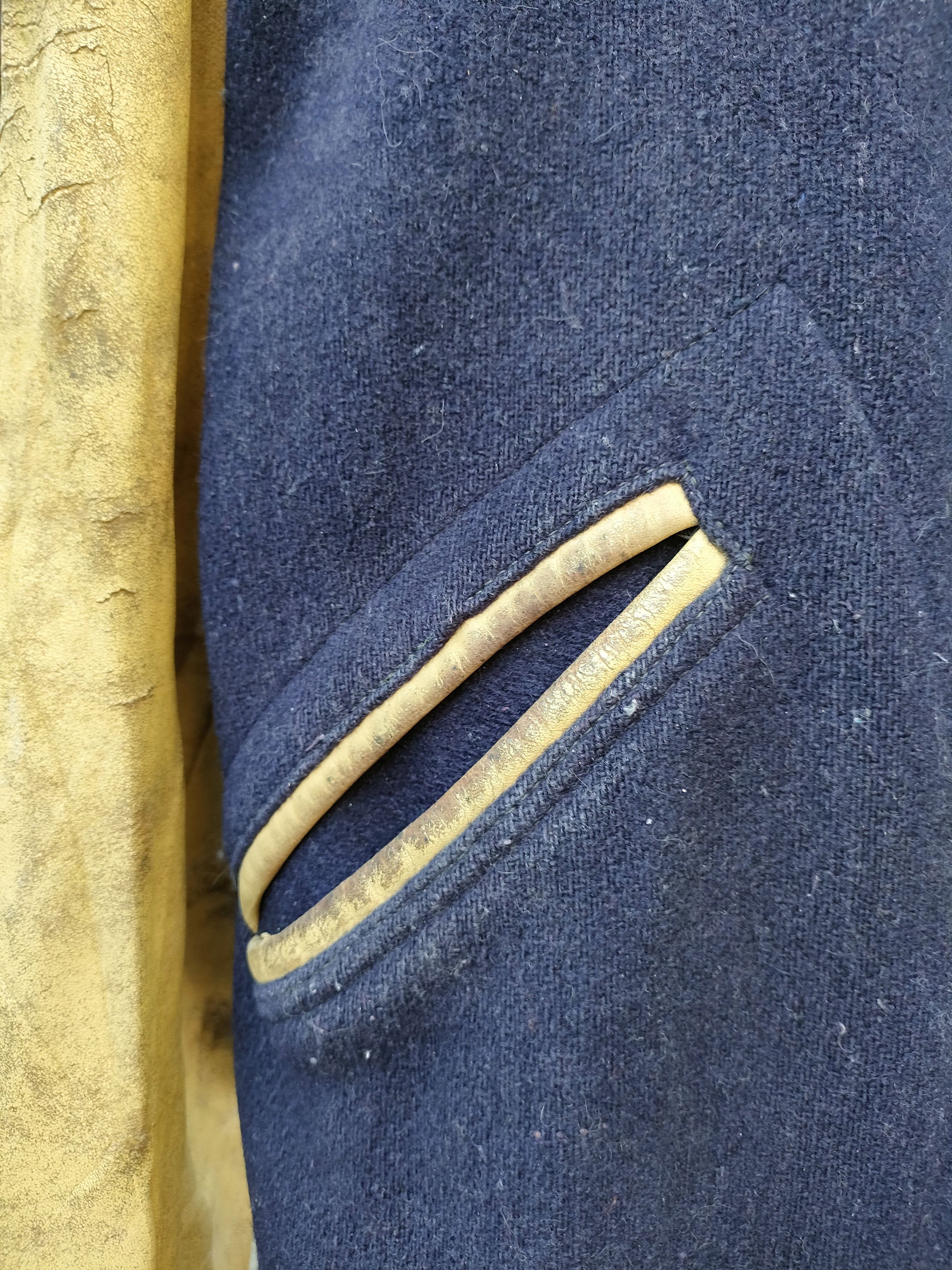 Vintage Vintage Destroyed Varsity Jacket Size US M / EU 48-50 / 2 - 13 Thumbnail