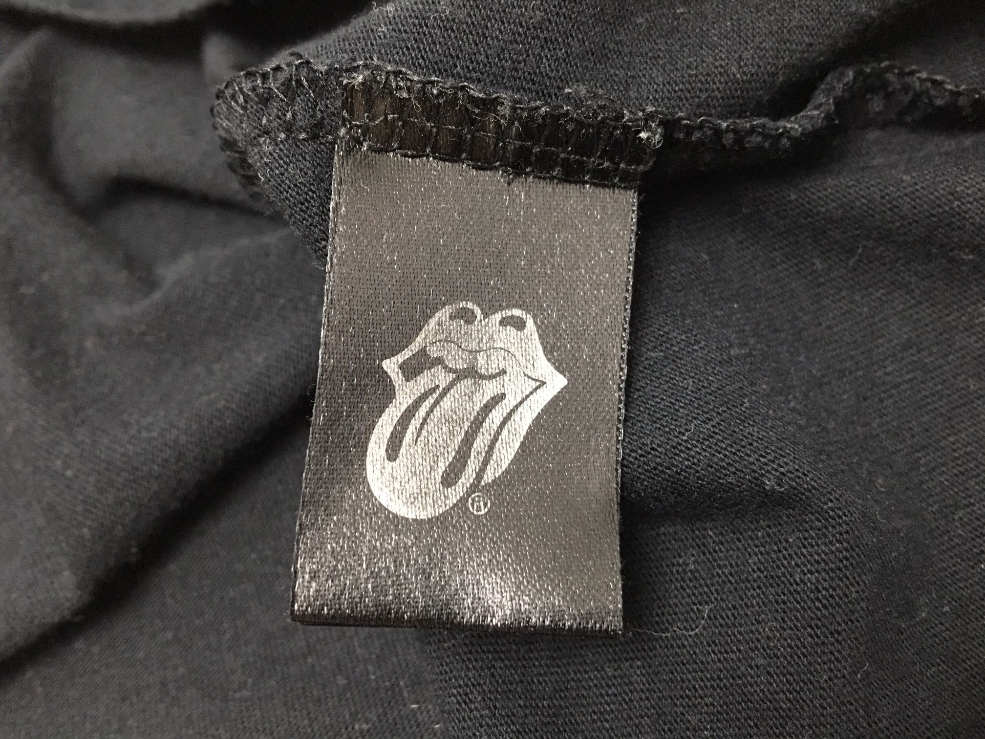 The Rolling Stones The Rolling Stones 2012 Hot Stuff Tee Black Medium Size US M / EU 48-50 / 2 - 6 Thumbnail
