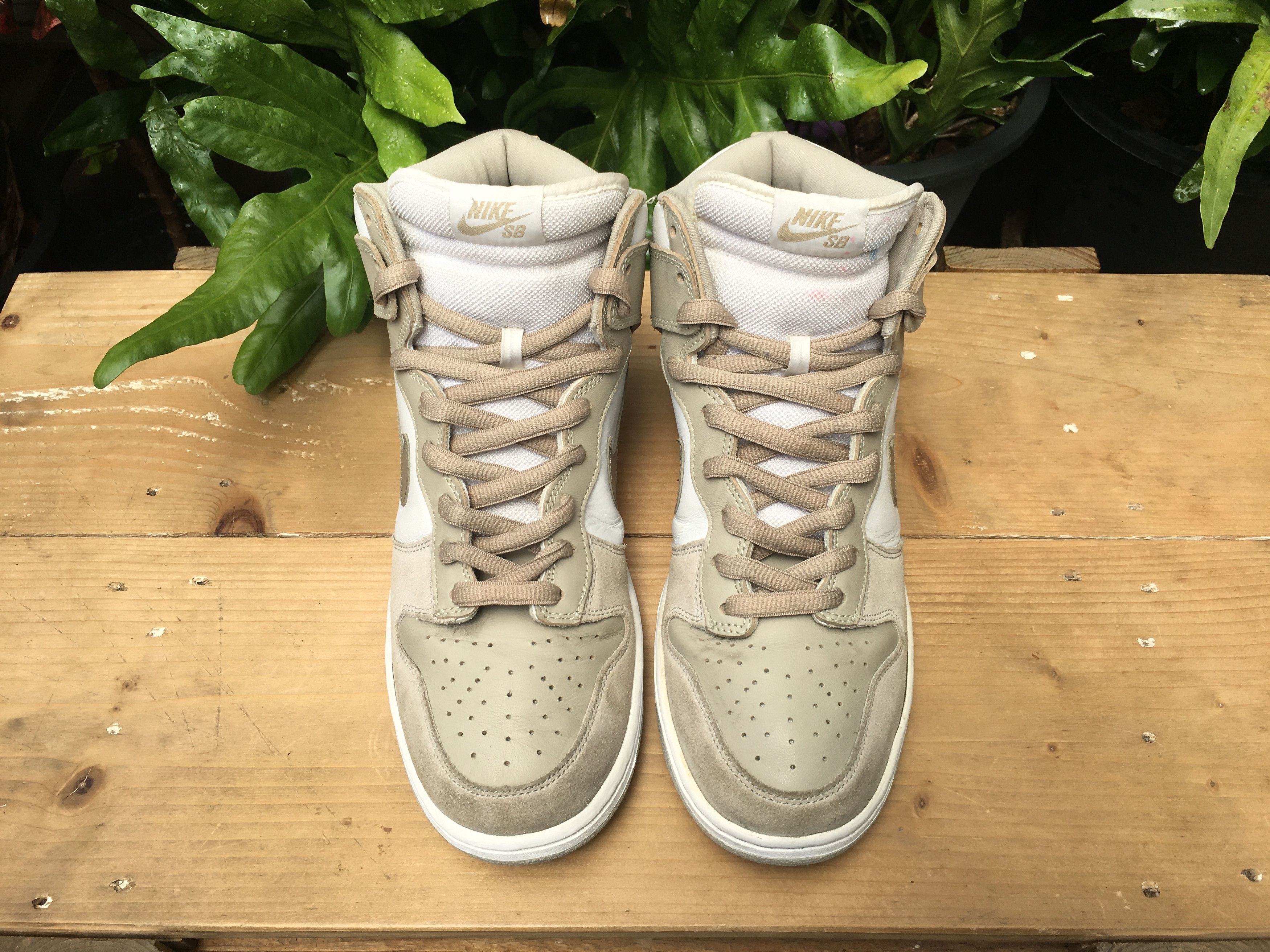 Nike × Vintage 🔥 Nike Dunk High Pro SB White Khaki Creed 2005 Size US 11 / EU 44 - 8 Thumbnail