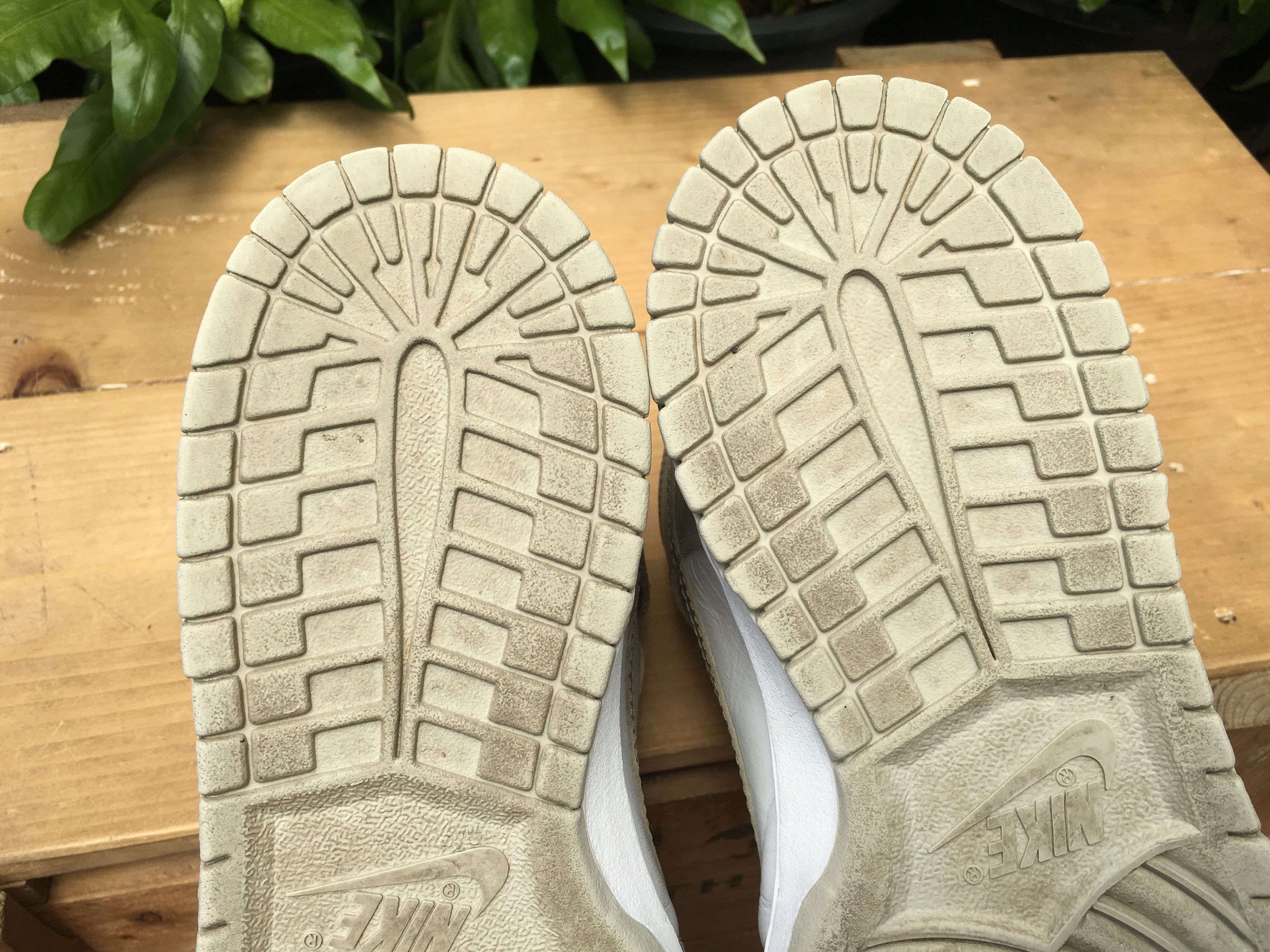 Nike × Vintage 🔥 Nike Dunk High Pro SB White Khaki Creed 2005 Size US 11 / EU 44 - 15 Thumbnail