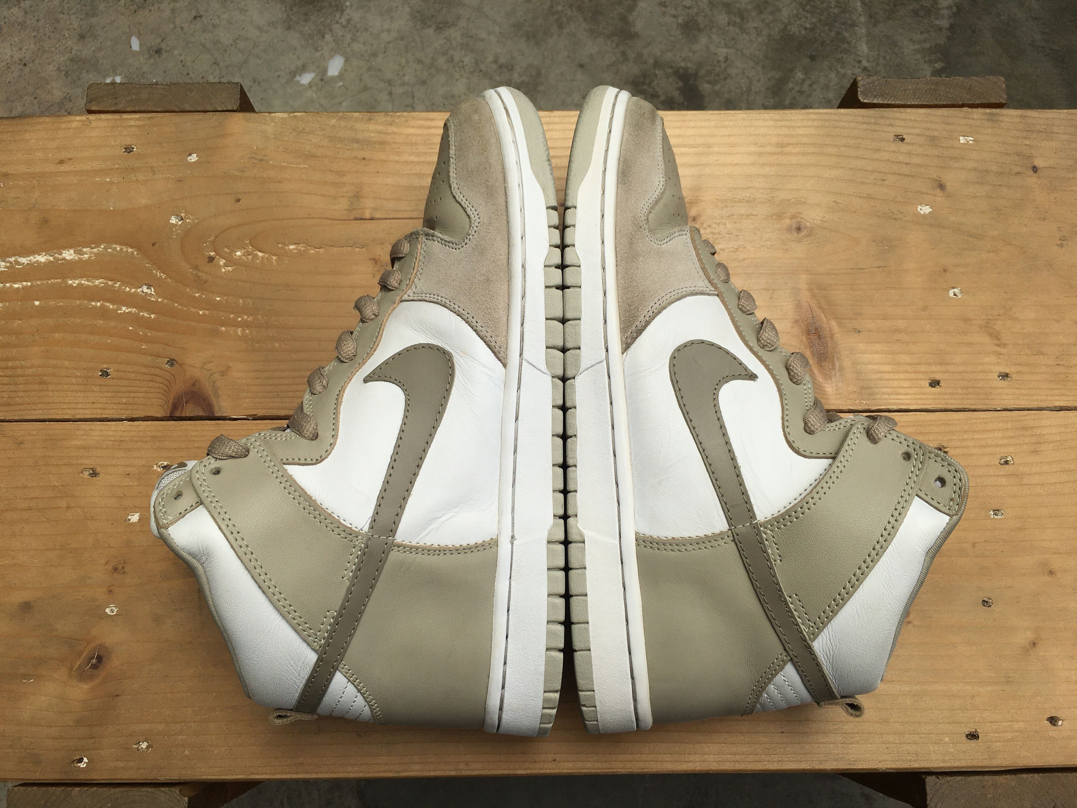 Nike × Vintage 🔥 Nike Dunk High Pro SB White Khaki Creed 2005 Size US 11 / EU 44 - 19 Thumbnail