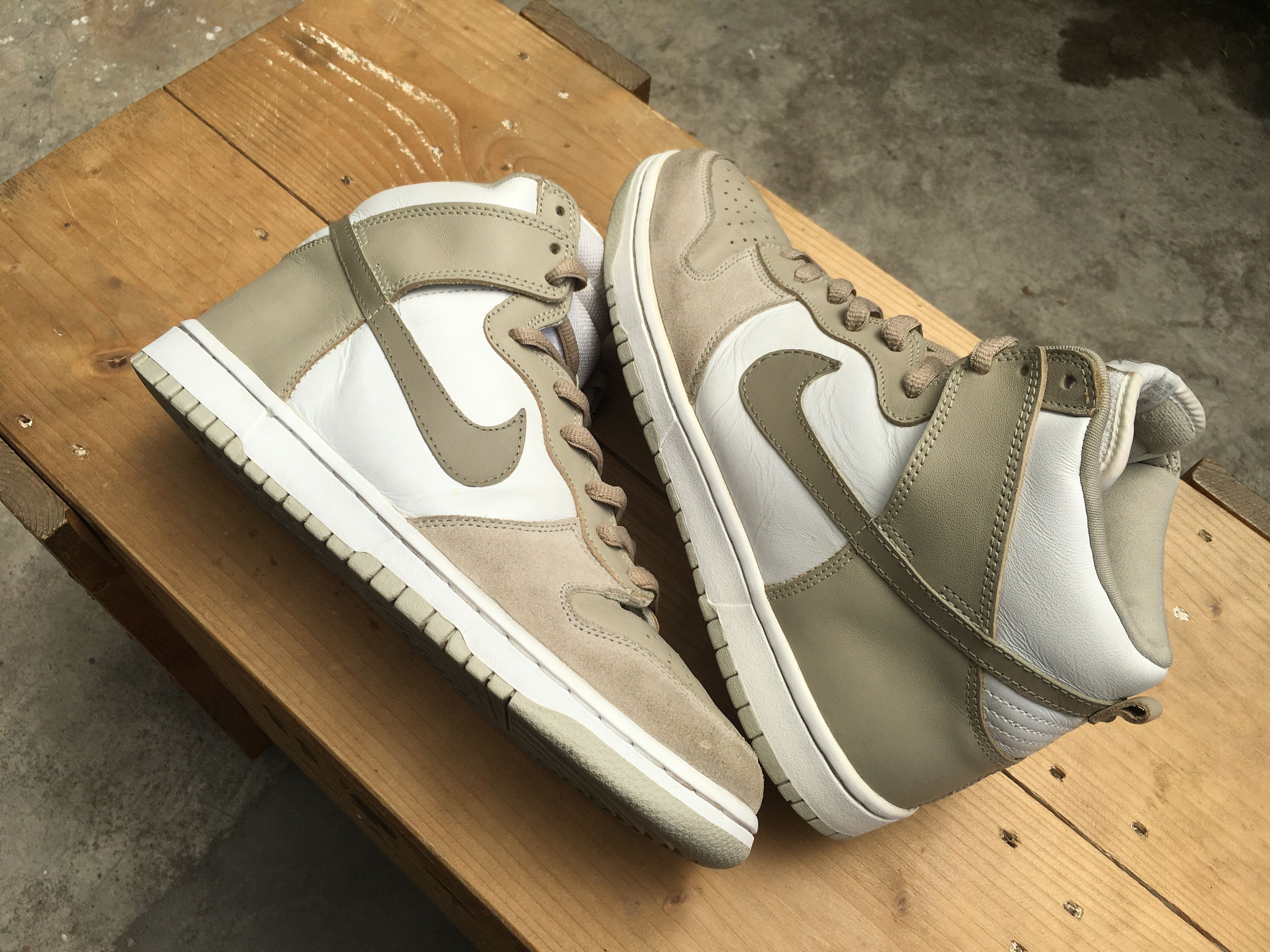 Nike × Vintage 🔥 Nike Dunk High Pro SB White Khaki Creed 2005 Size US 11 / EU 44 - 18 Thumbnail