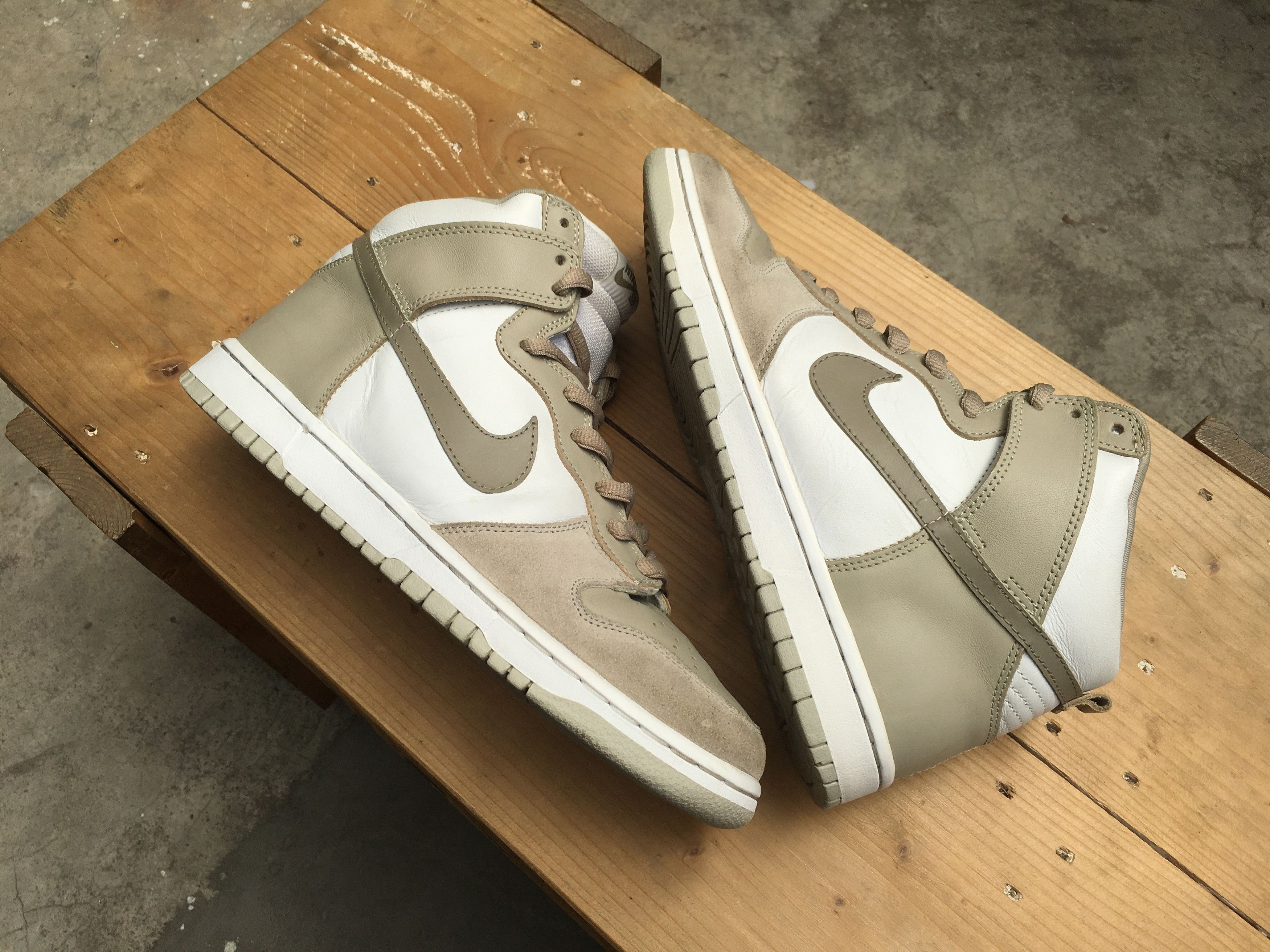 Nike × Vintage 🔥 Nike Dunk High Pro SB White Khaki Creed 2005 Size US 11 / EU 44 - 17 Thumbnail