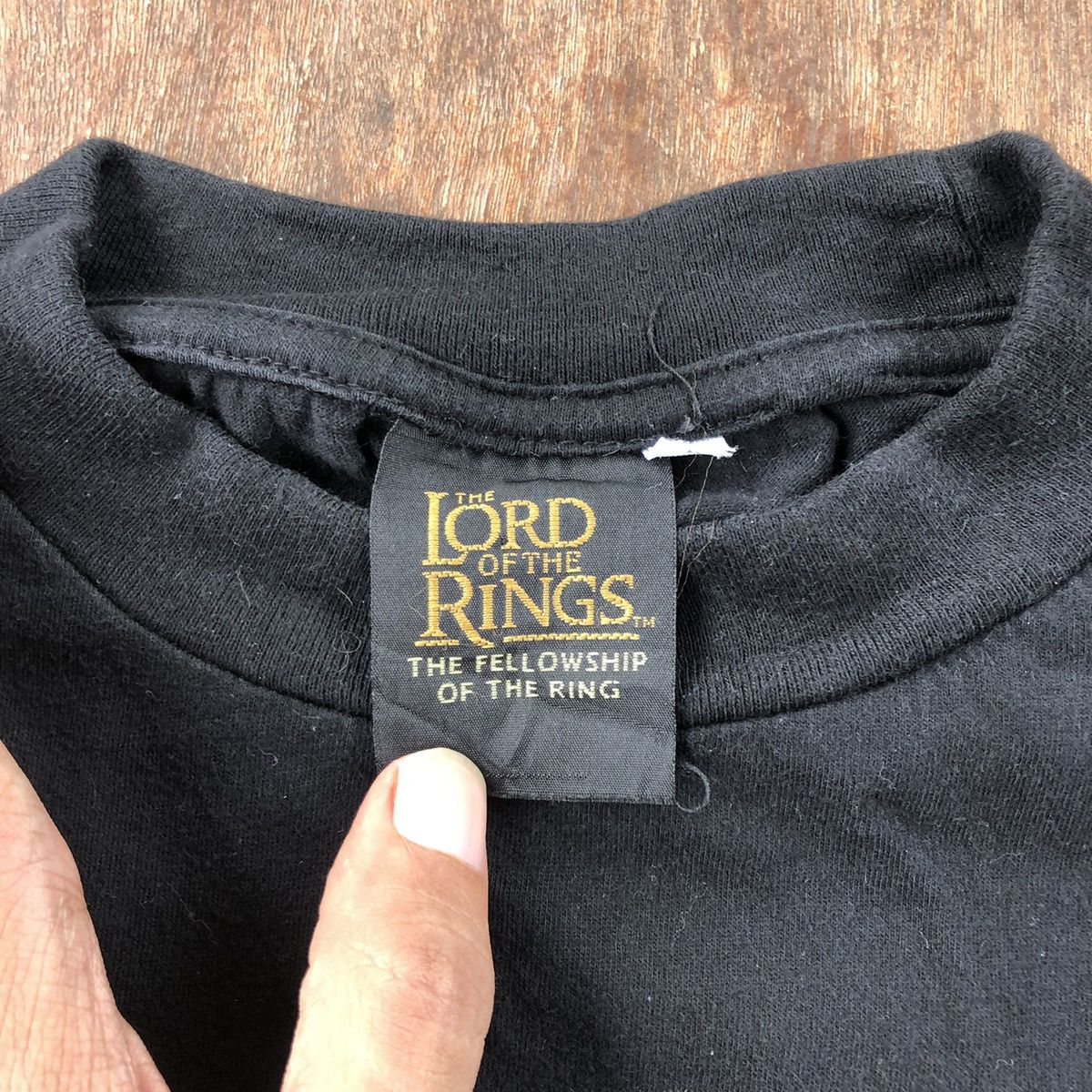 Vintage Vintage The Lord Of The Rings Movie T Shirt Size US L / EU 52-54 / 3 - 5 Thumbnail