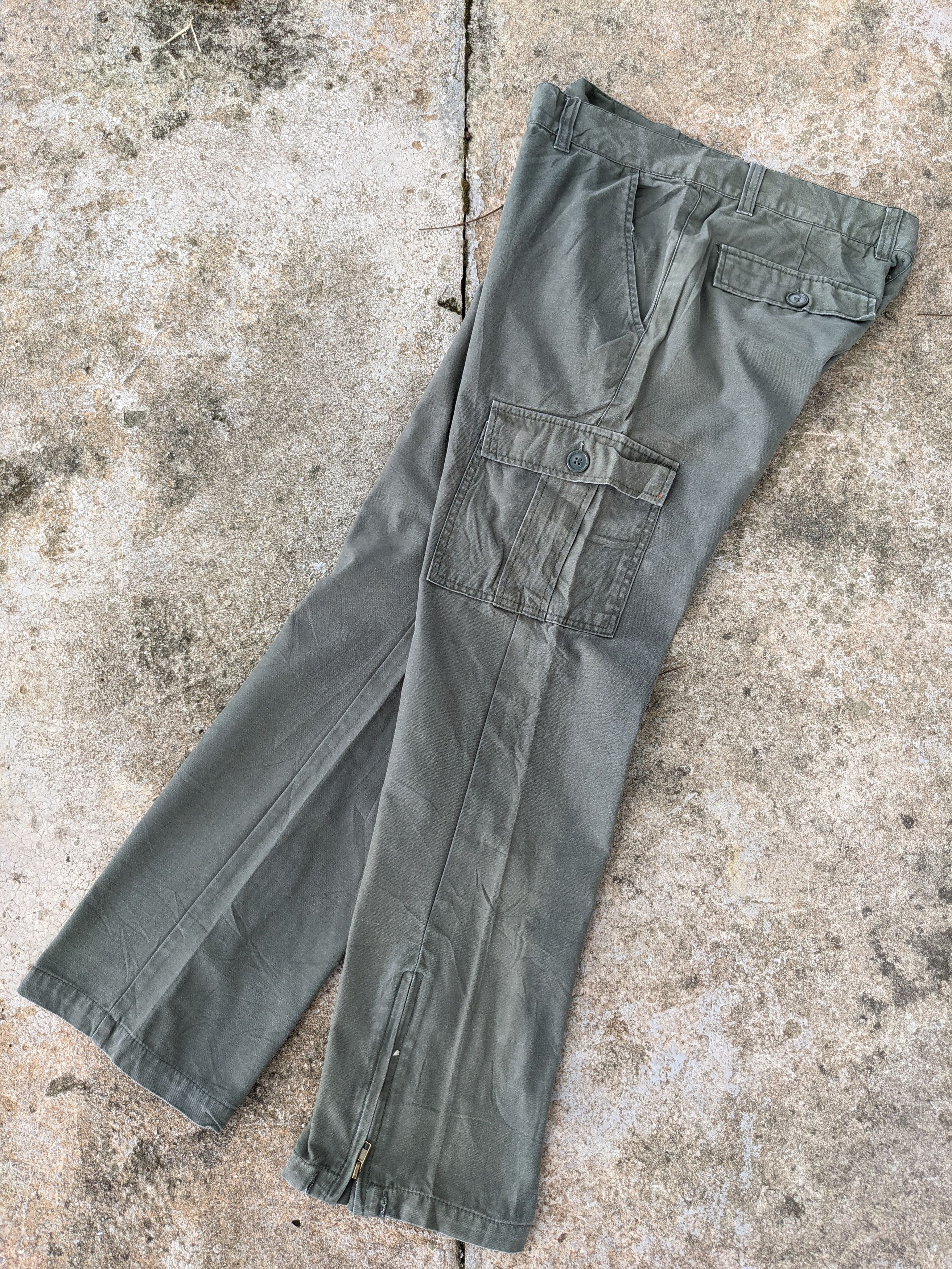 Japanese Brand ⚡️Steals⚡️ Japanese Brand Olive Green Cargo Pant Size US 32 / EU 48 - 8 Thumbnail