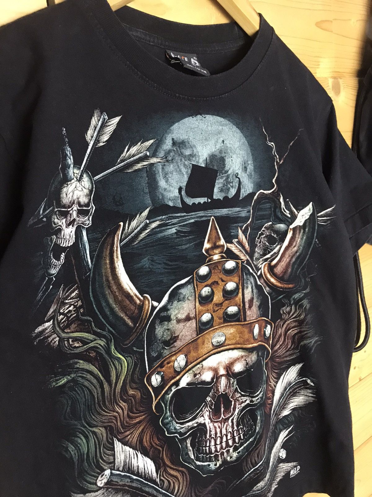 Vintage Vintage Wild skull single stitch t-shirt Size US S / EU 44-46 / 1 - 3 Thumbnail