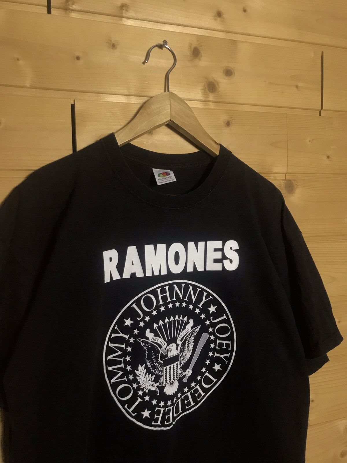 Band Tees Vintage Ramones band t-shirt Size US XL / EU 56 / 4 - 1 Thumbnail