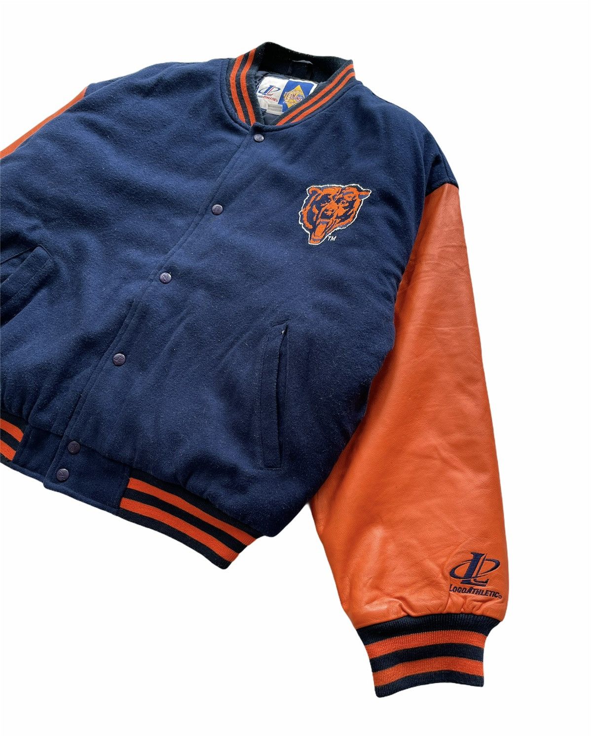 NFL VINTAGE NFL x LOGO ATHELTIC CHICAGO BEARS VARSITY Size US XL / EU 56 / 4 - 5 Thumbnail