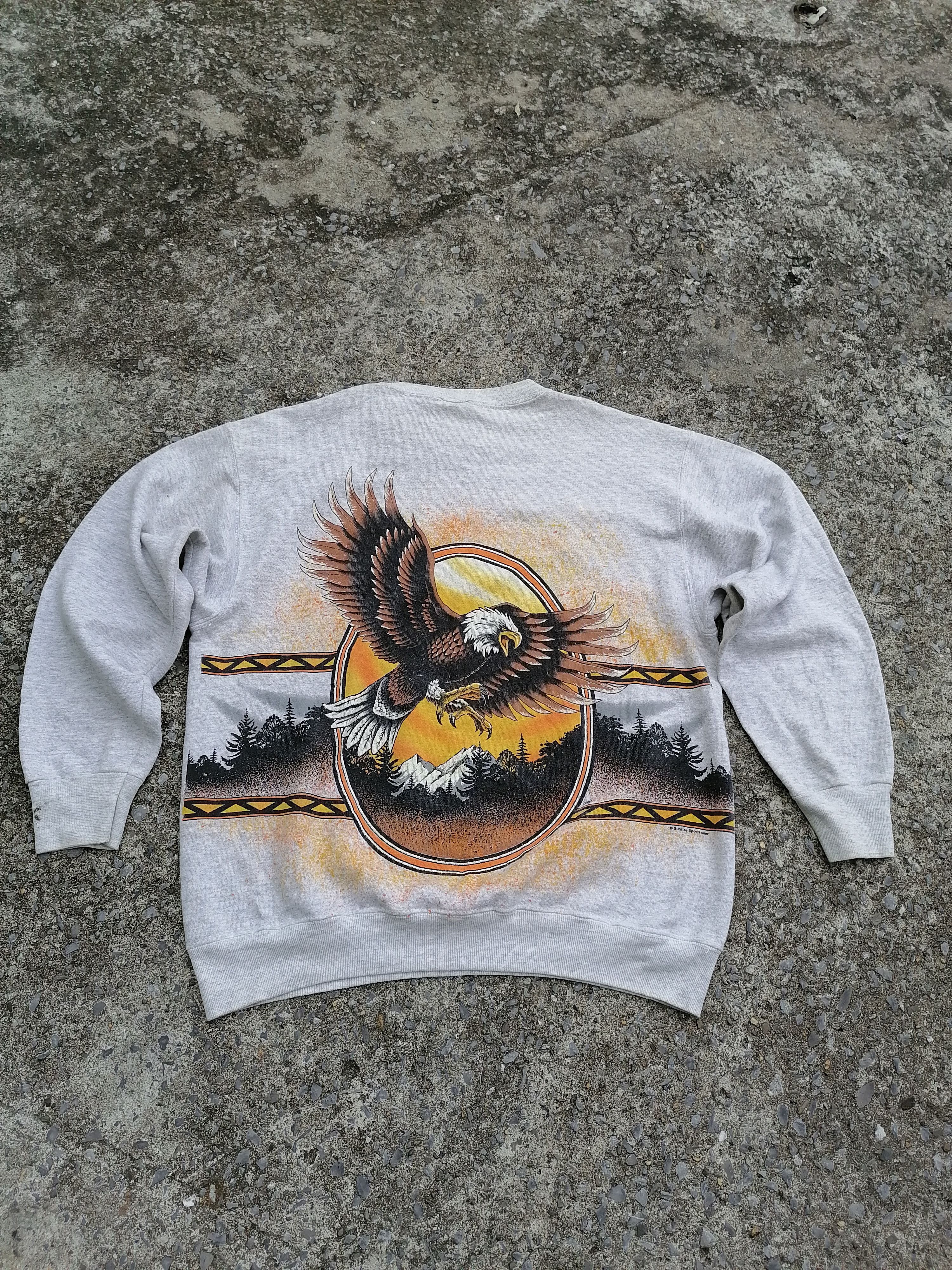 Salem Sportswear Vintage Salem Eagle Big Design Sweatshirt Size US L / EU 52-54 / 3 - 3 Thumbnail